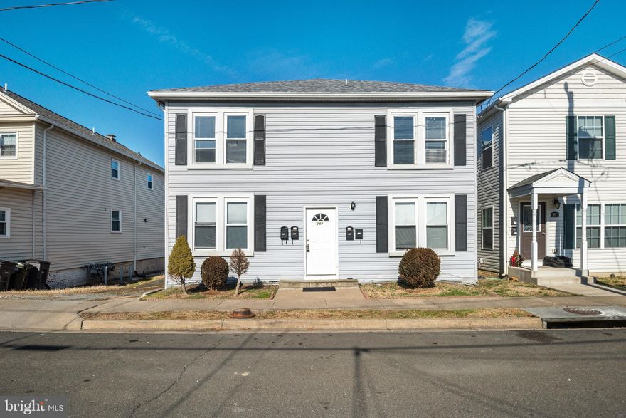 Freshly renovated apartment! Complete paint and all new flooring with carpet and wood look LVP! Gorgeous new bathroom! Stainless appliances and granite counters! Spacious bedrooms. Walk down the street to the banks of the Potomac, the local marina, or just a block to town to grab dinner! Conveniently located on the Marine Corps base. Short walk to the VRE to go into DC! Water and trash included! Tenant pays gas and electric. One off street parking spot. Street parking with a permit from the town. Good credit only please.