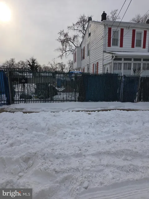 329 39th Street N, Camden, NJ 08105 - MLS#: NJCD2110164