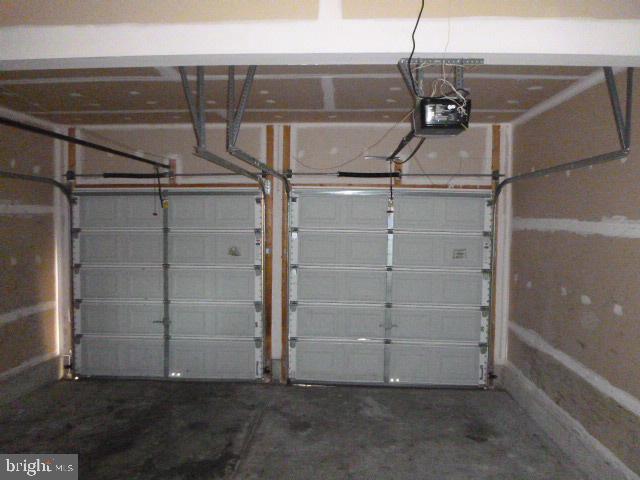 COKESBURY MANOR - Residential