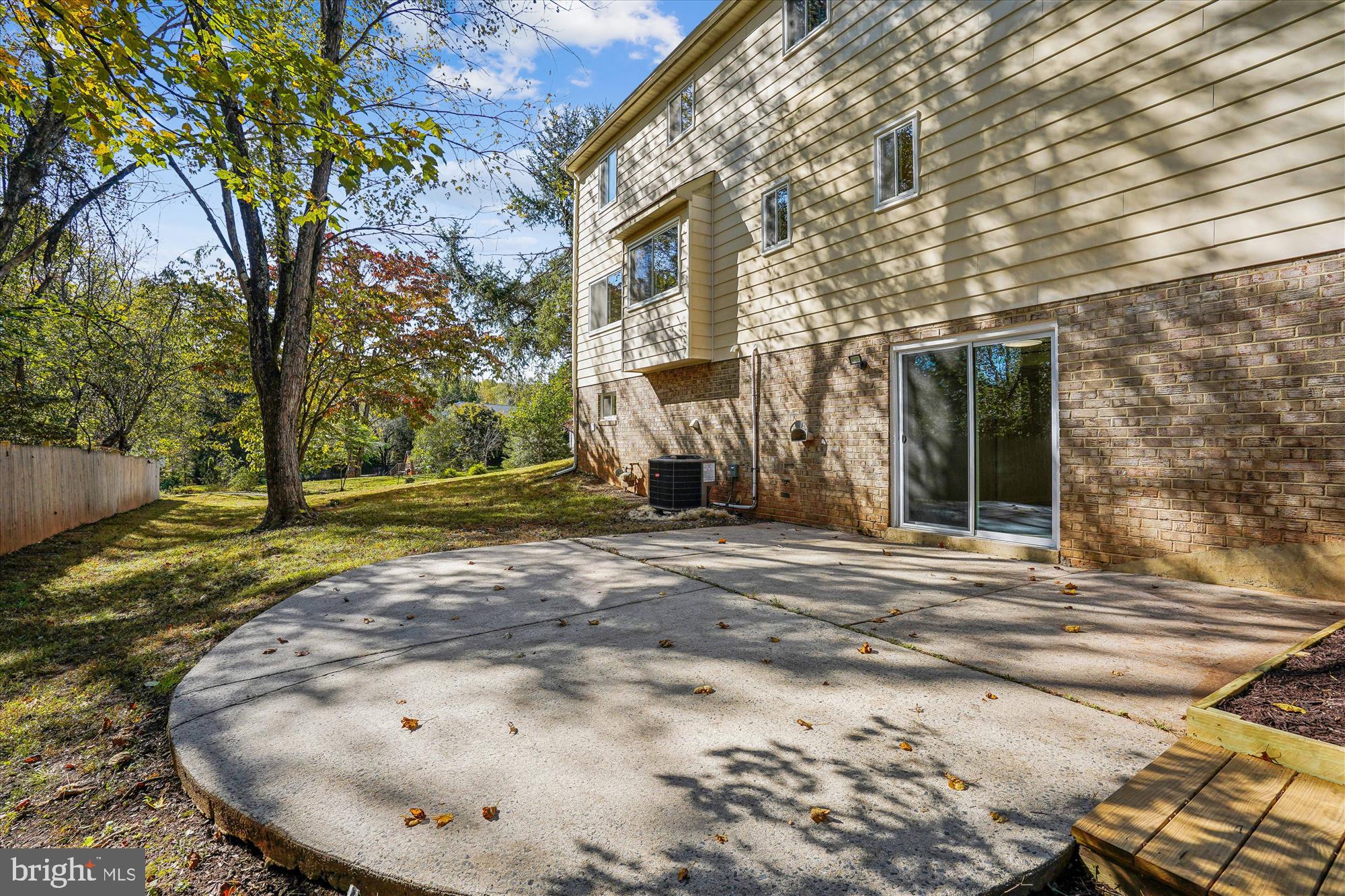 10132 COLEBROOK AVENUE