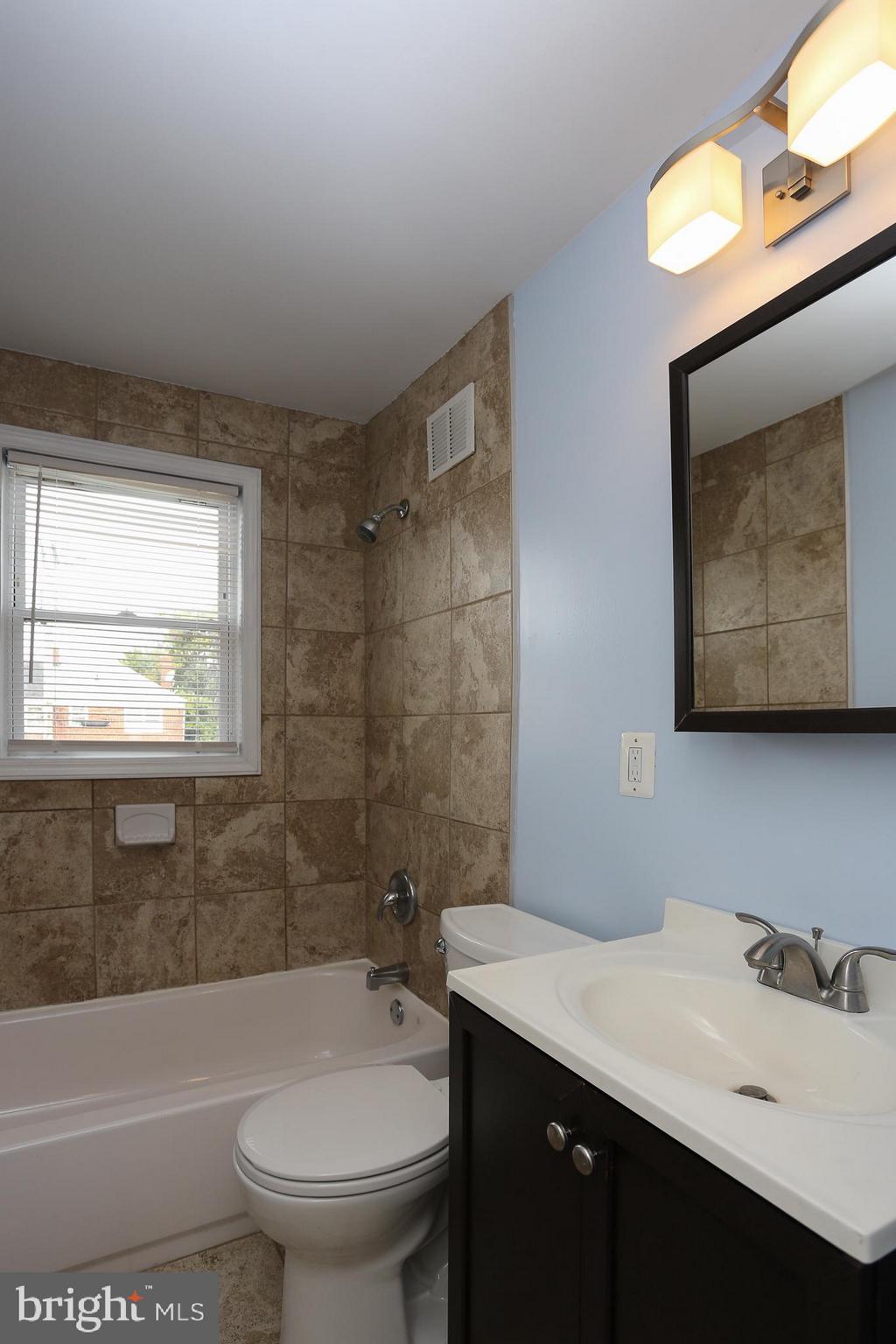 HAWTHORNE - Residential