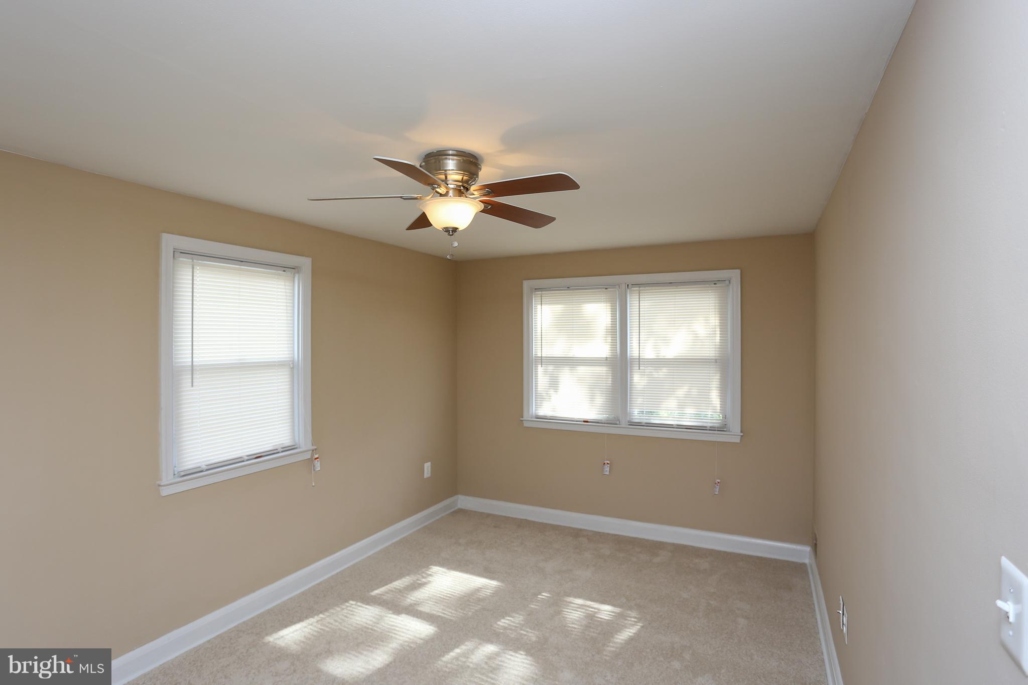 HAWTHORNE - Residential