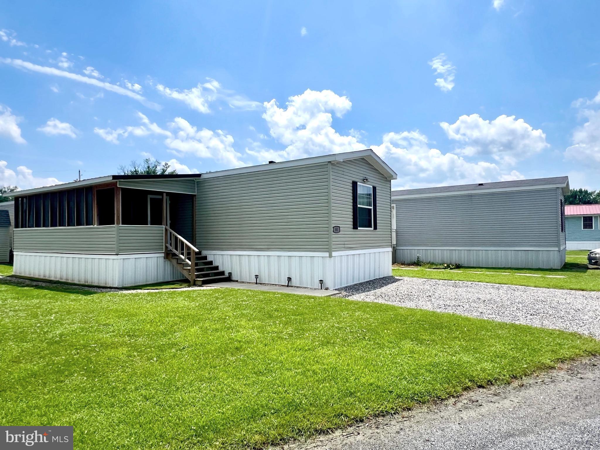 61 CARAVAN COURT