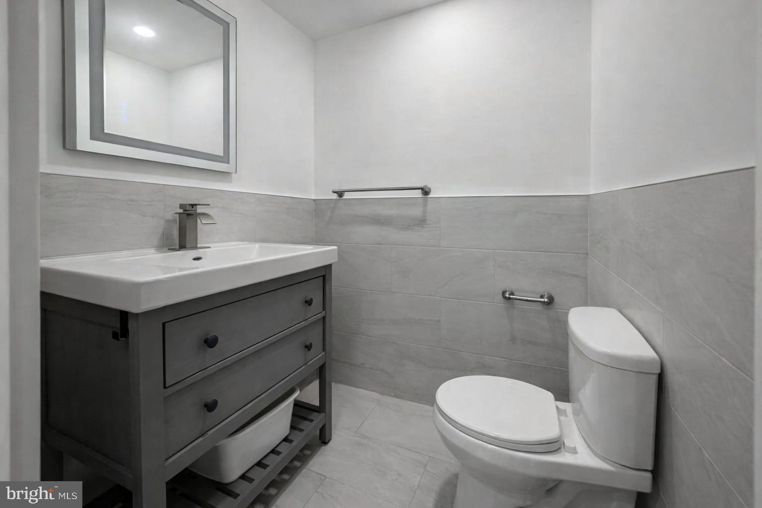 WEST PHILADELPHIA - Residential