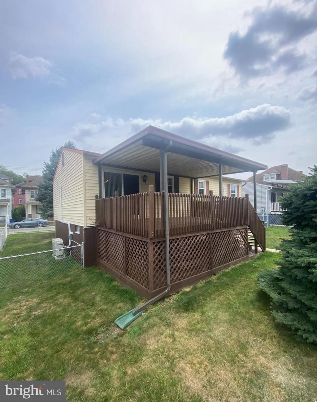 Photo of 441 Mitchell Avenue, HAGERSTOWN, MD 21740 (MLS # MDWA2032620)