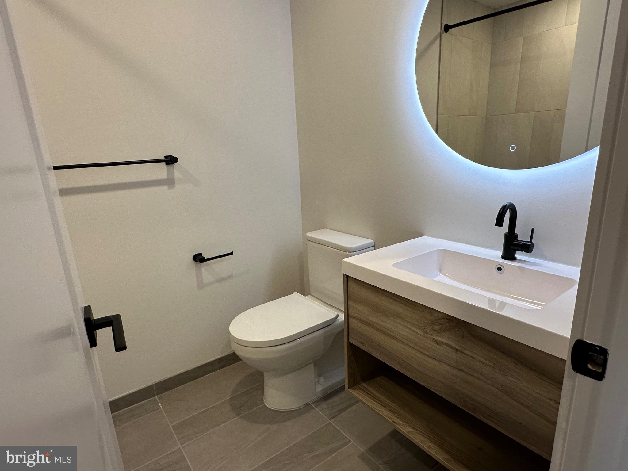 OLDE KENSINGTON - Residential Lease