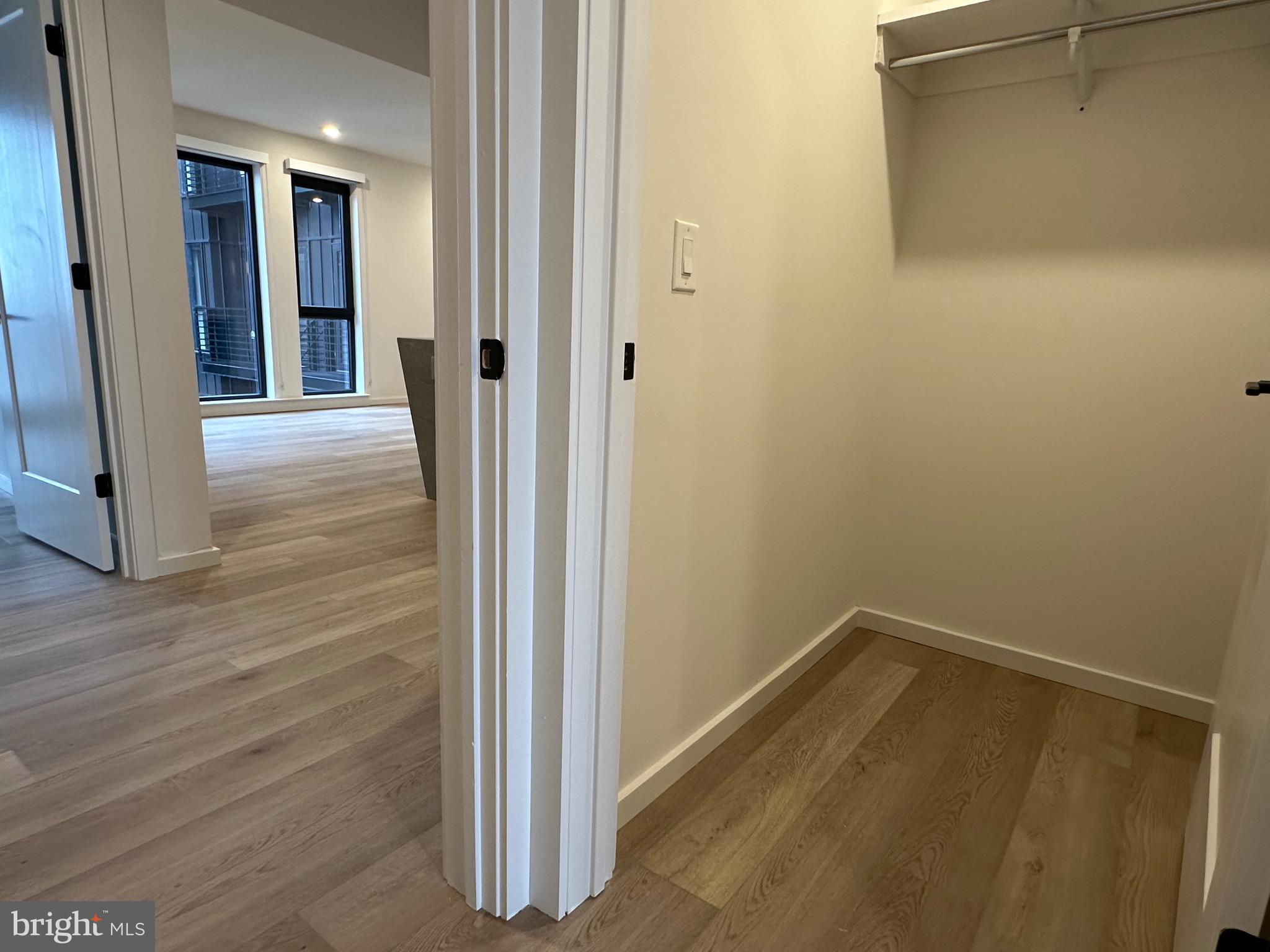 OLDE KENSINGTON - Residential Lease