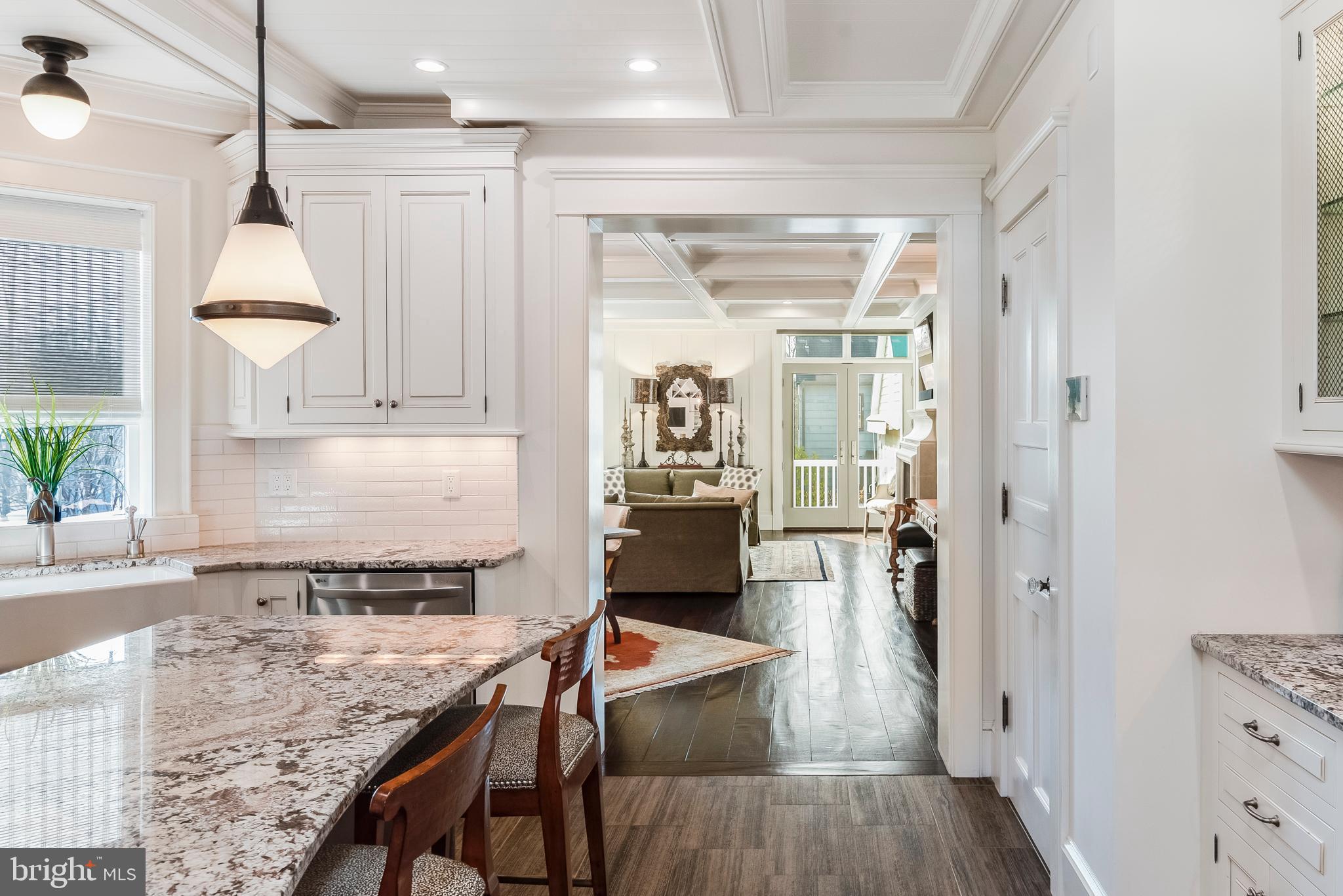 MURRAY HILL - Residential