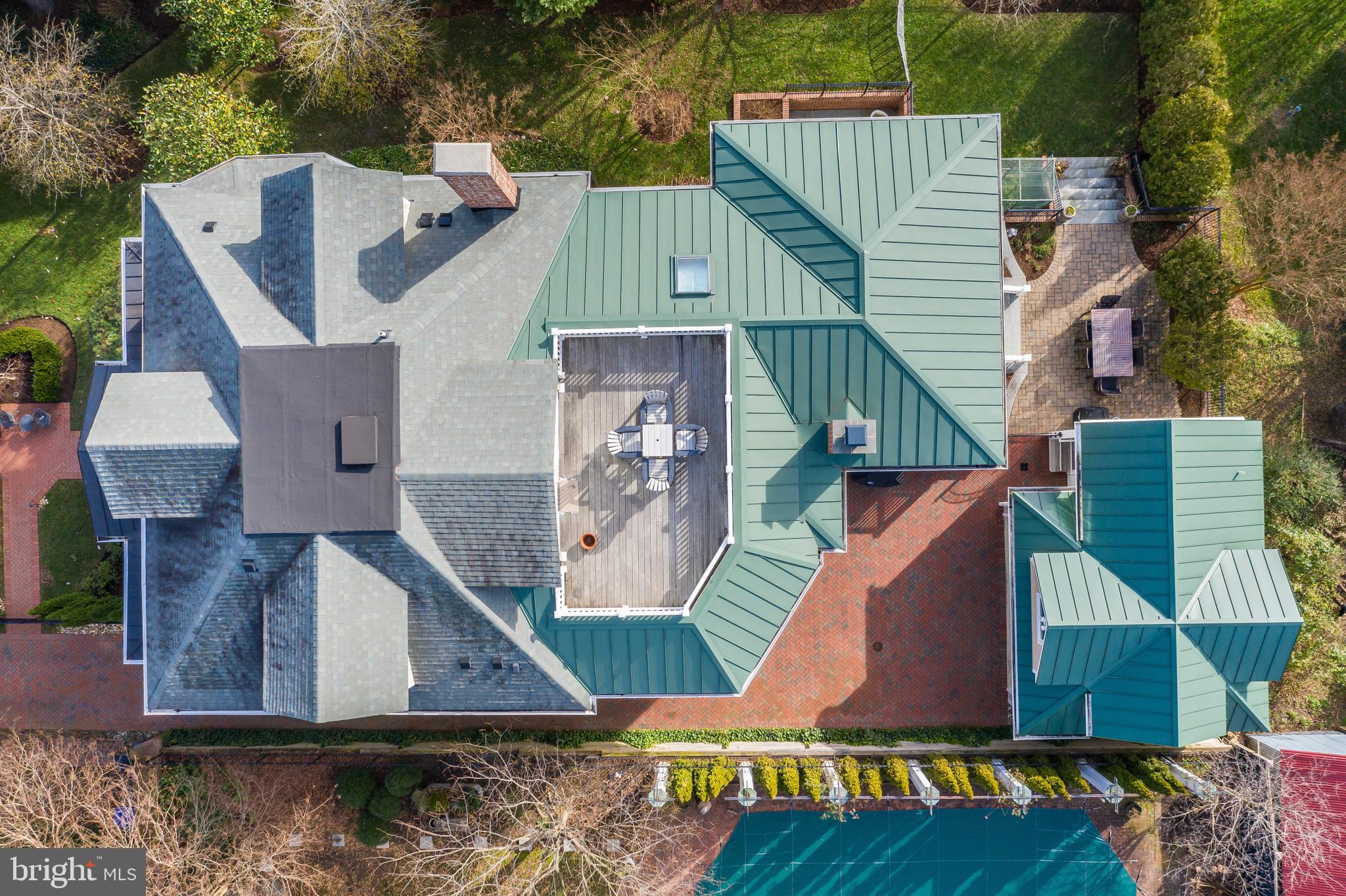 MURRAY HILL - Residential