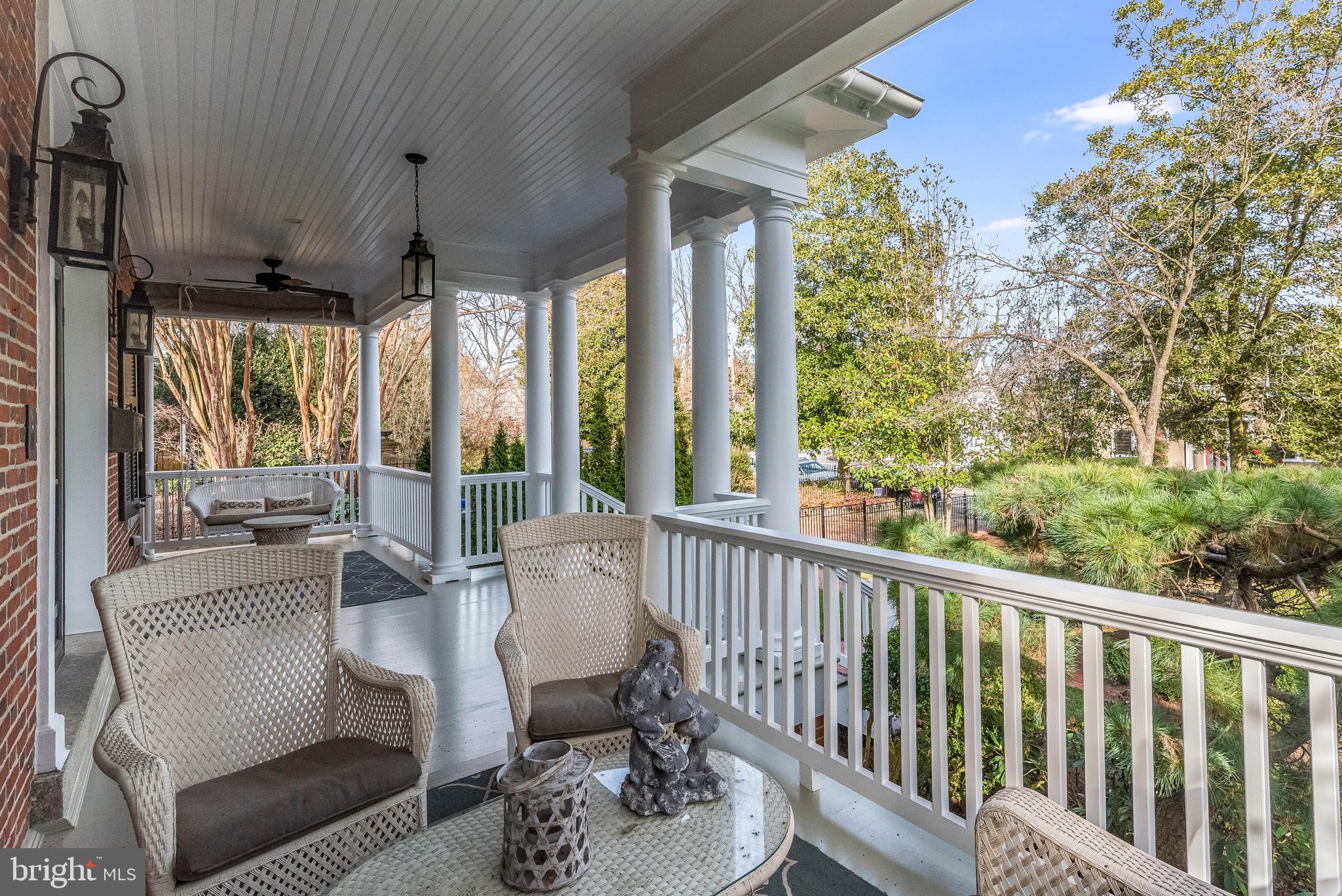 MURRAY HILL - Residential