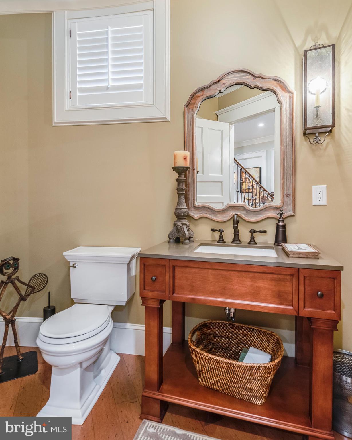 MURRAY HILL - Residential