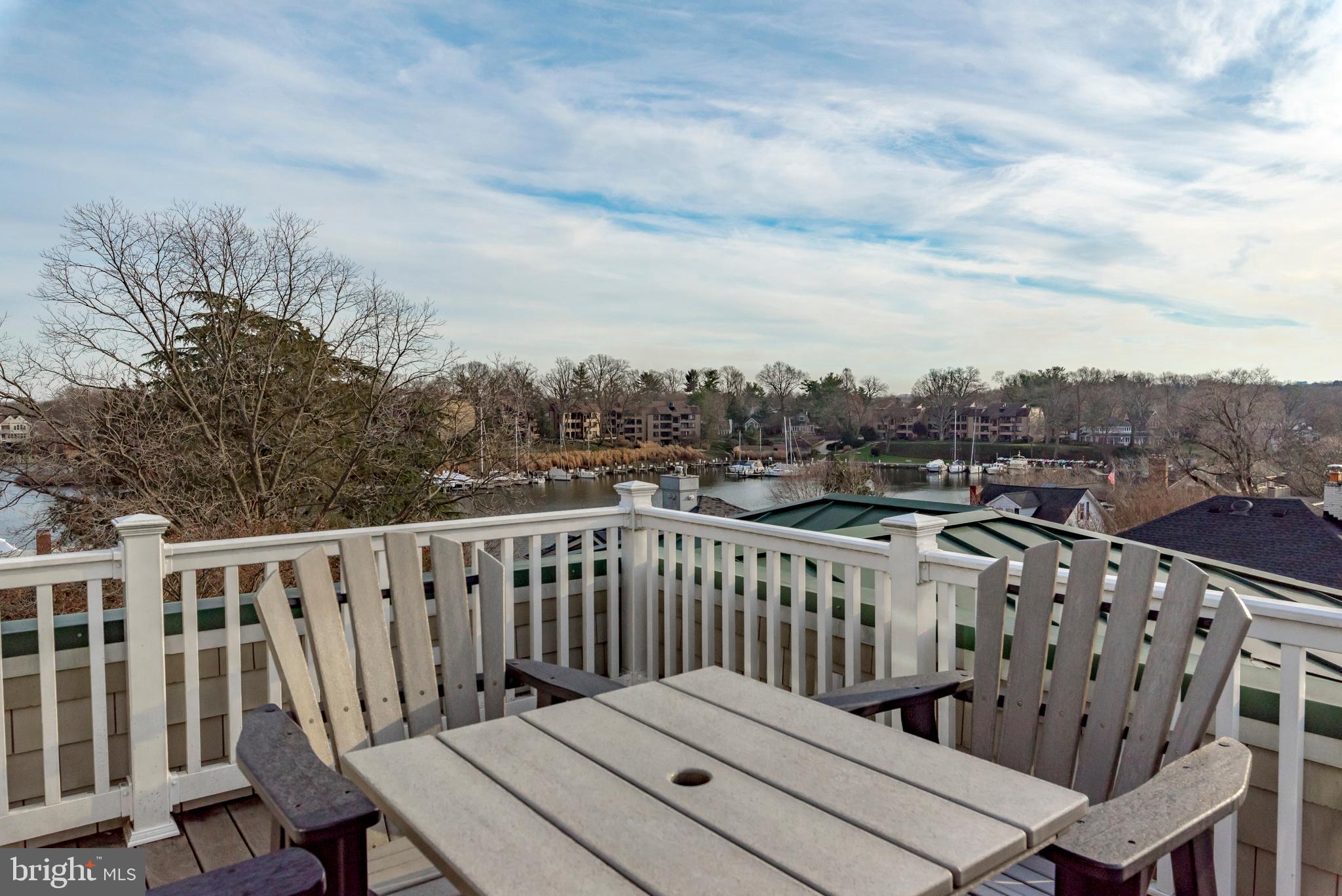 MURRAY HILL - Residential