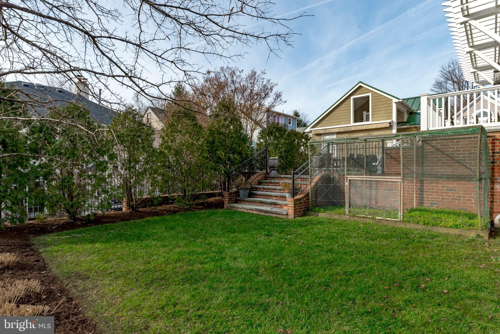 MURRAY HILL - Residential