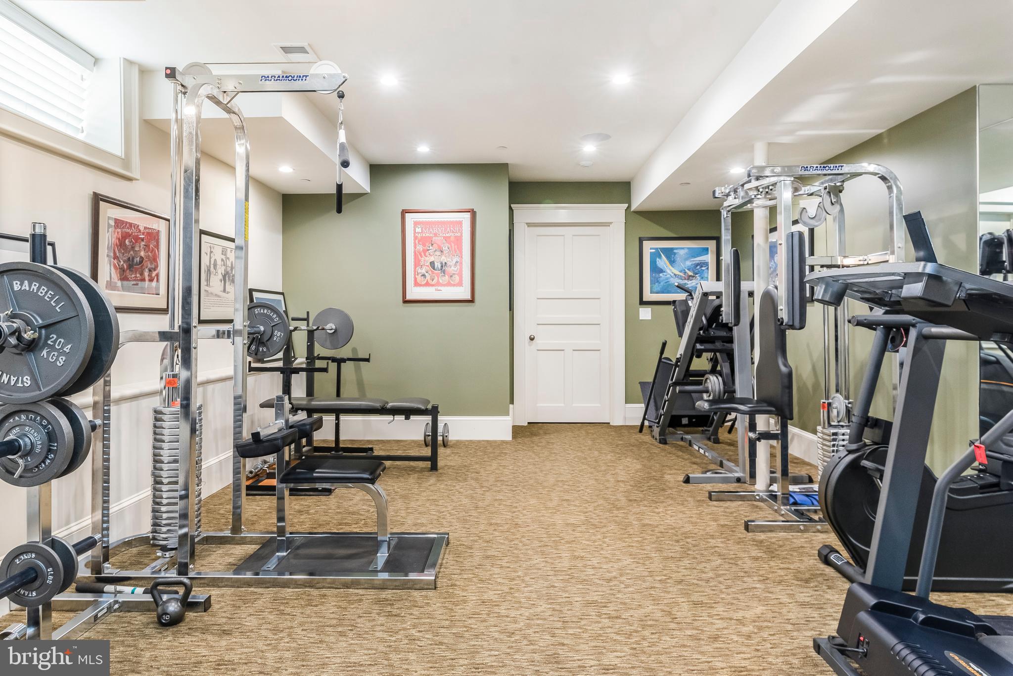 MURRAY HILL - Residential