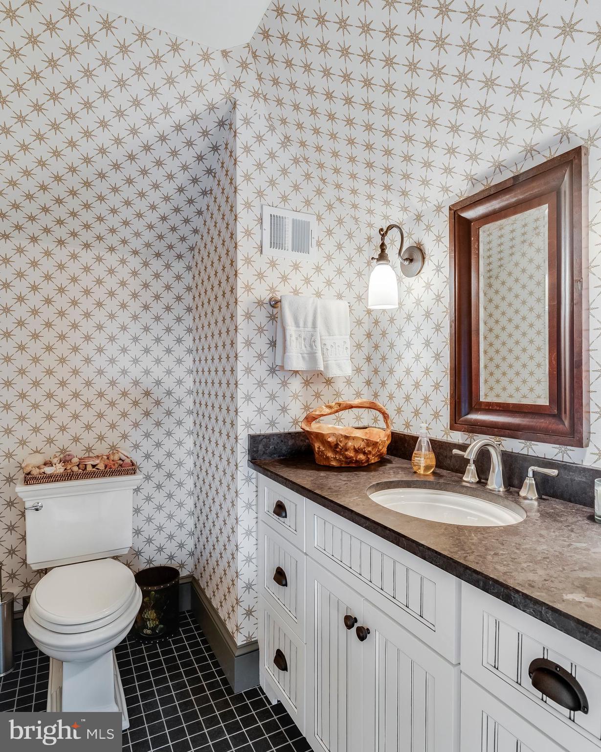 MURRAY HILL - Residential