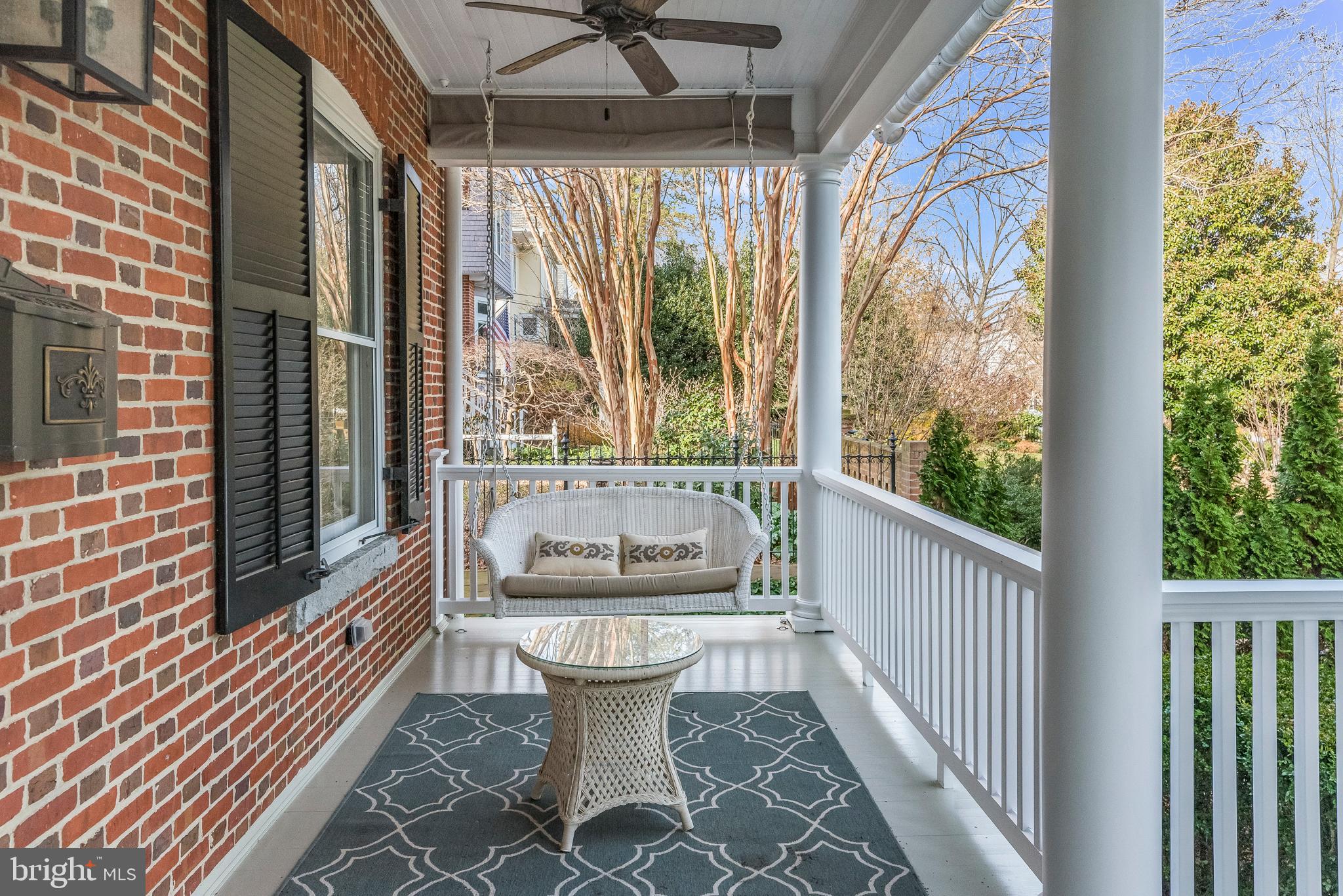 MURRAY HILL - Residential