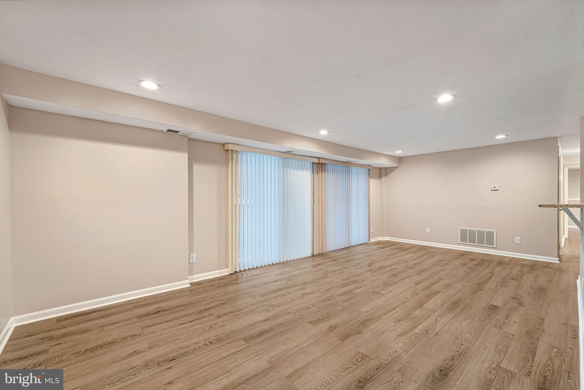 KENWOOD - Residential