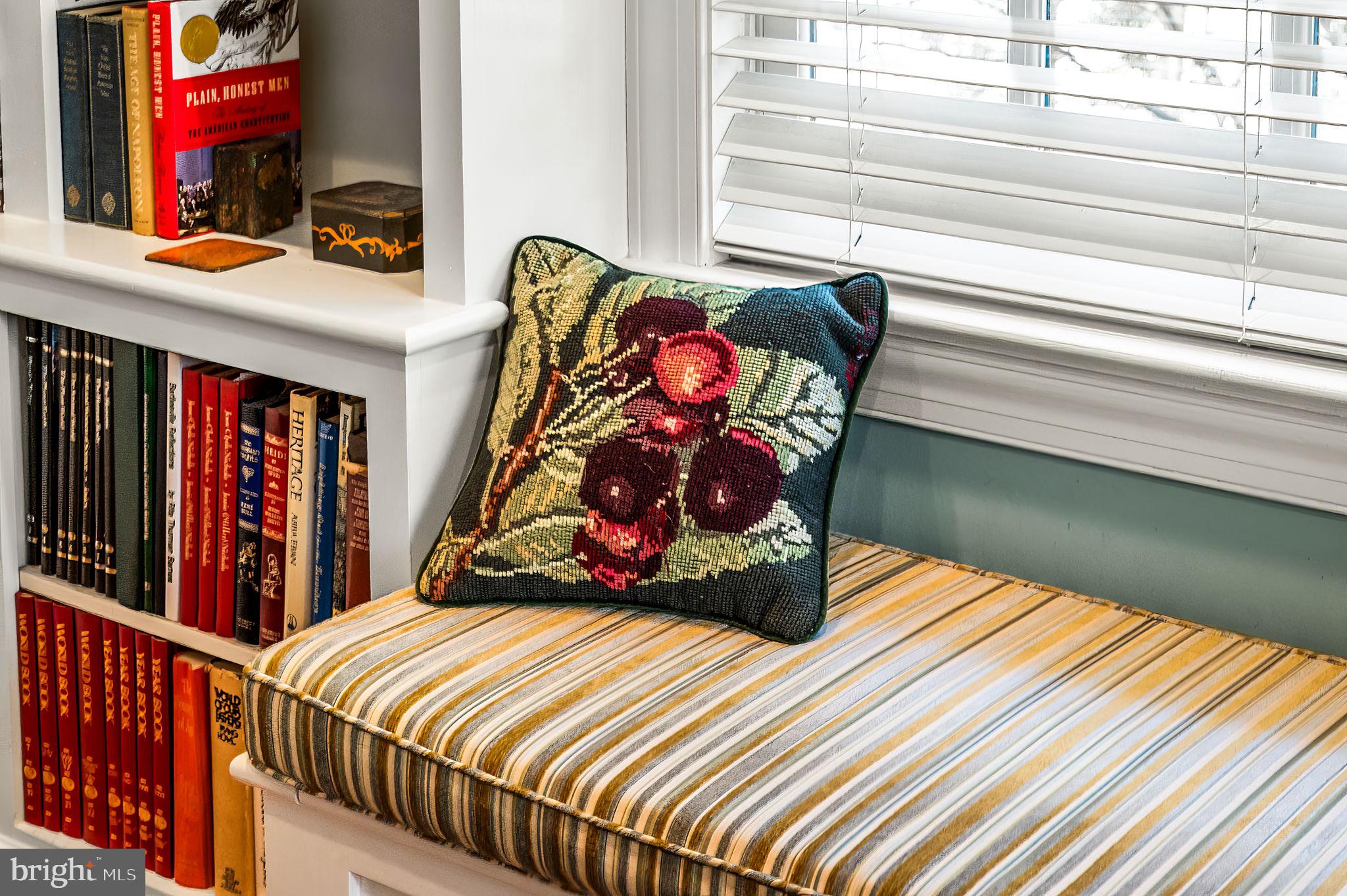 SWARTHMORE HILLS - Residential