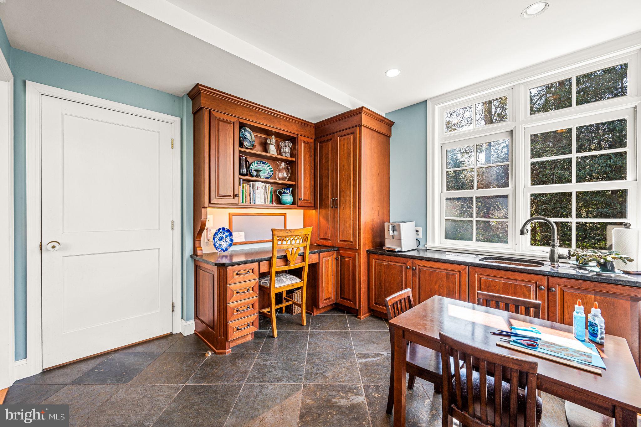 SWARTHMORE HILLS - Residential