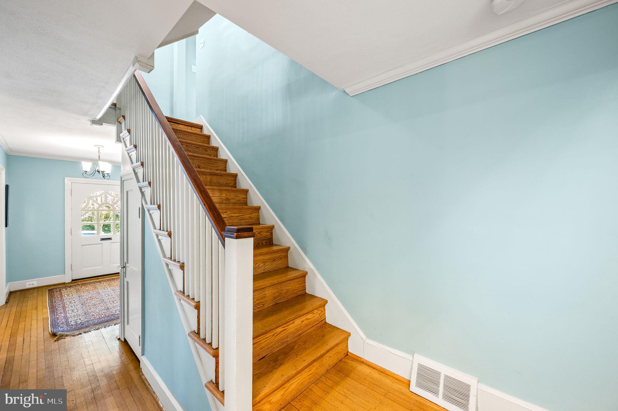 SWARTHMORE HILLS - Residential