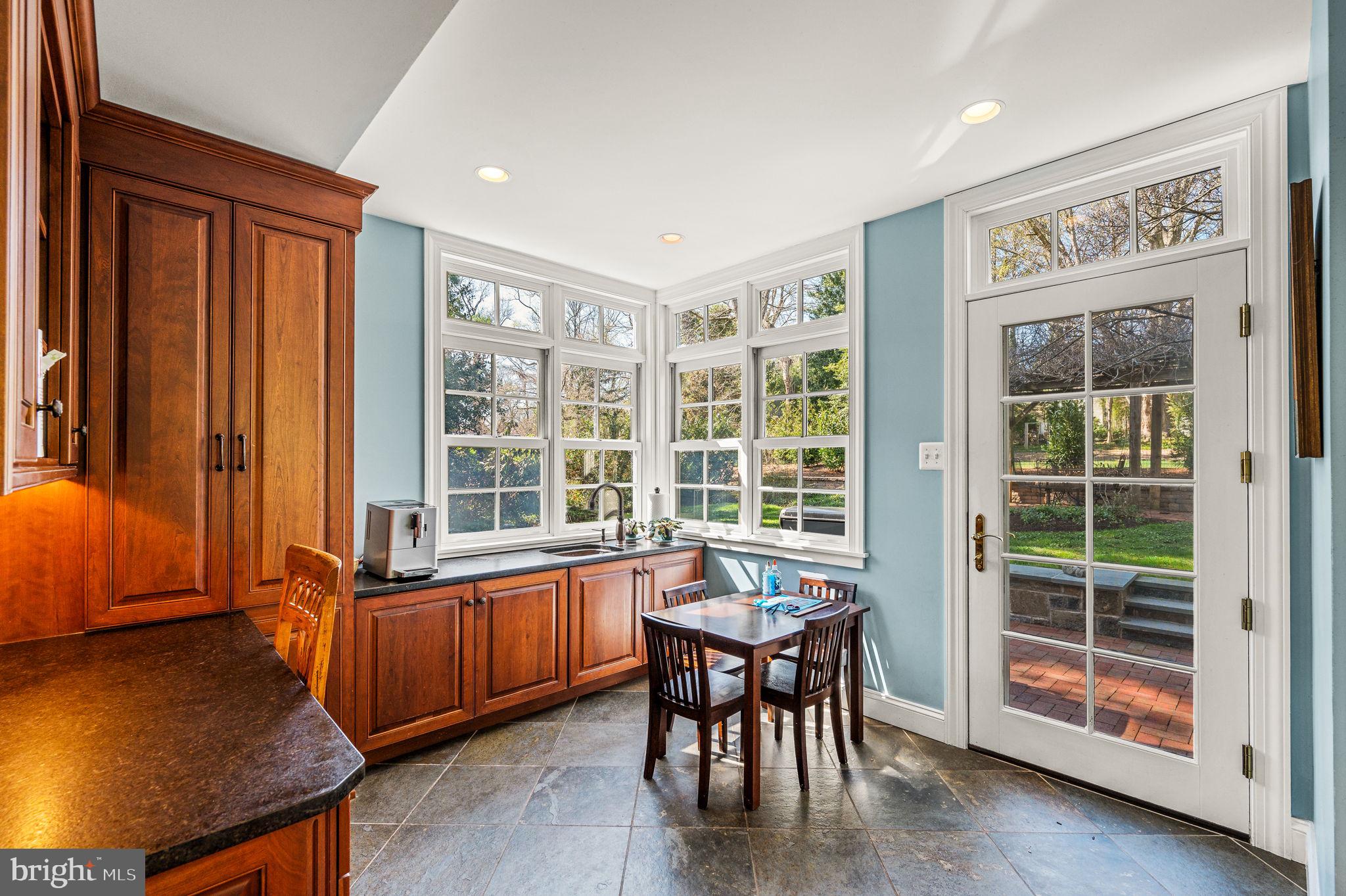 SWARTHMORE HILLS - Residential