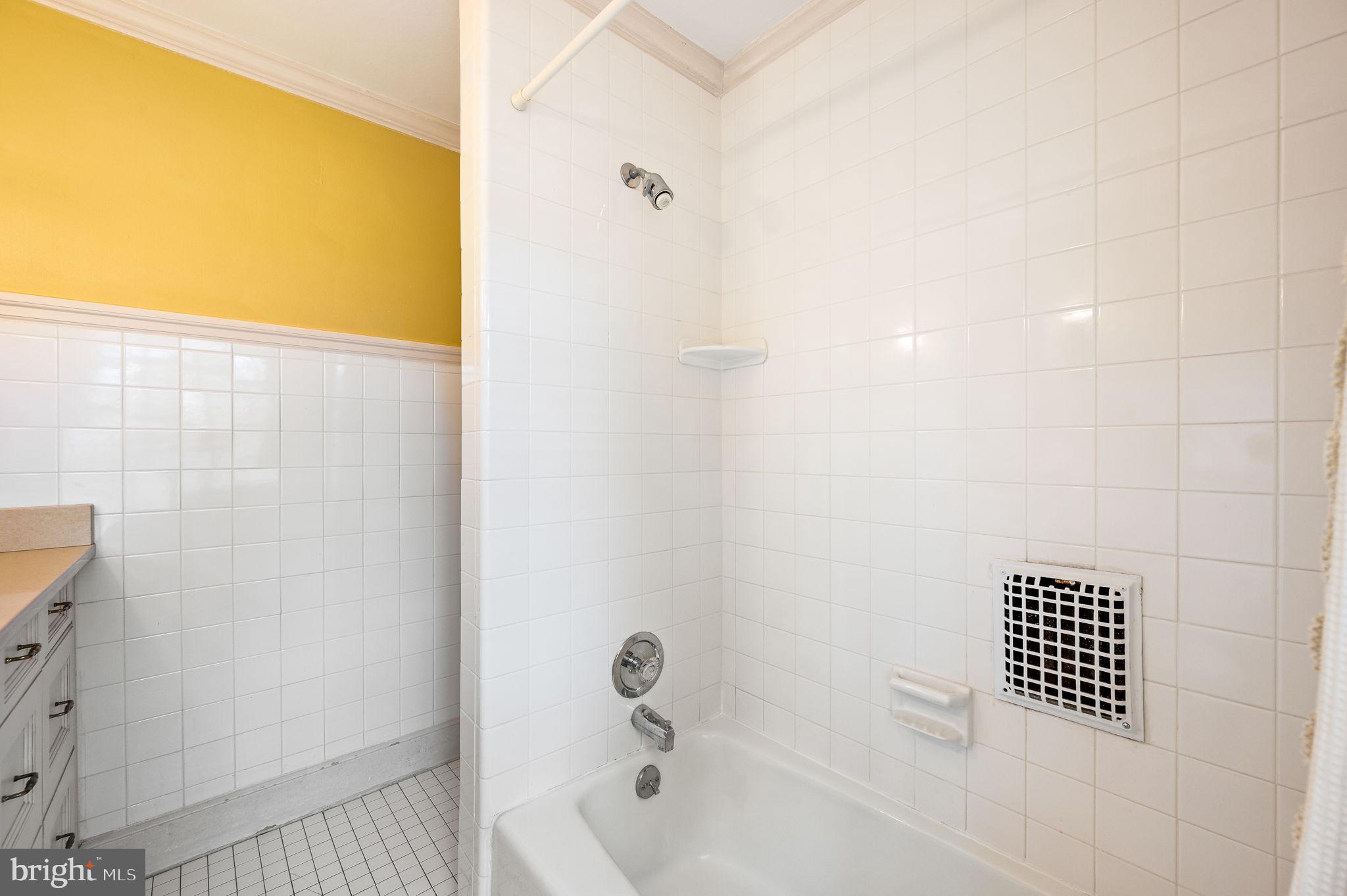 SWARTHMORE HILLS - Residential