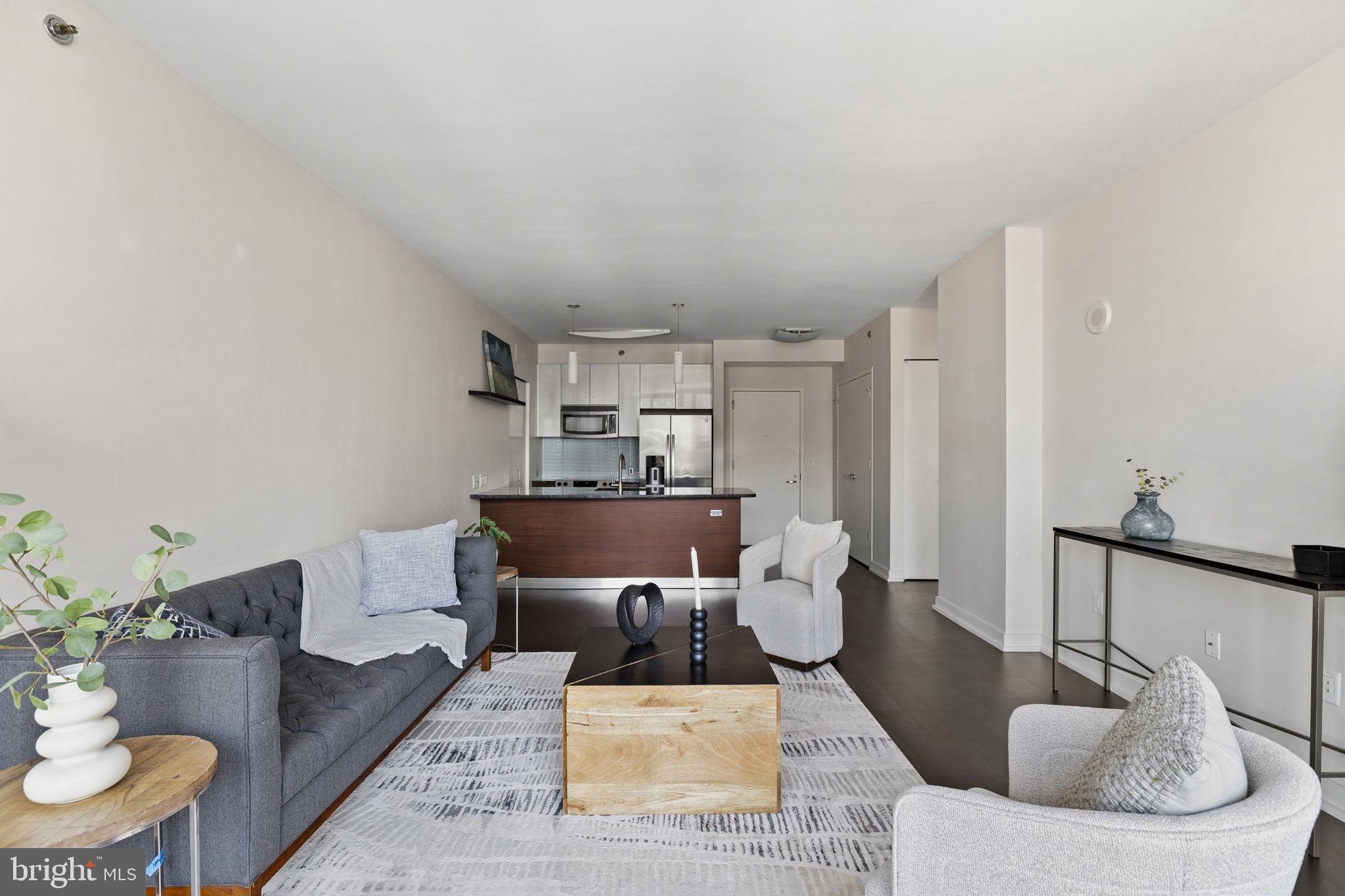 RITTENHOUSE SQUARE - Residential