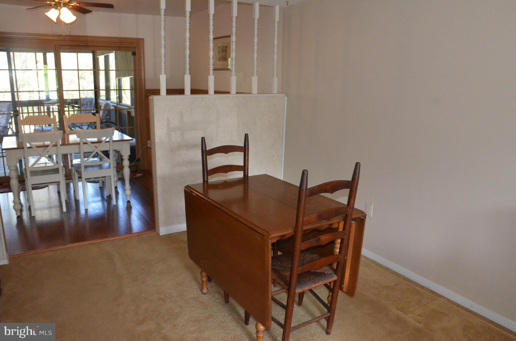 SEVEN COURTS - Residential