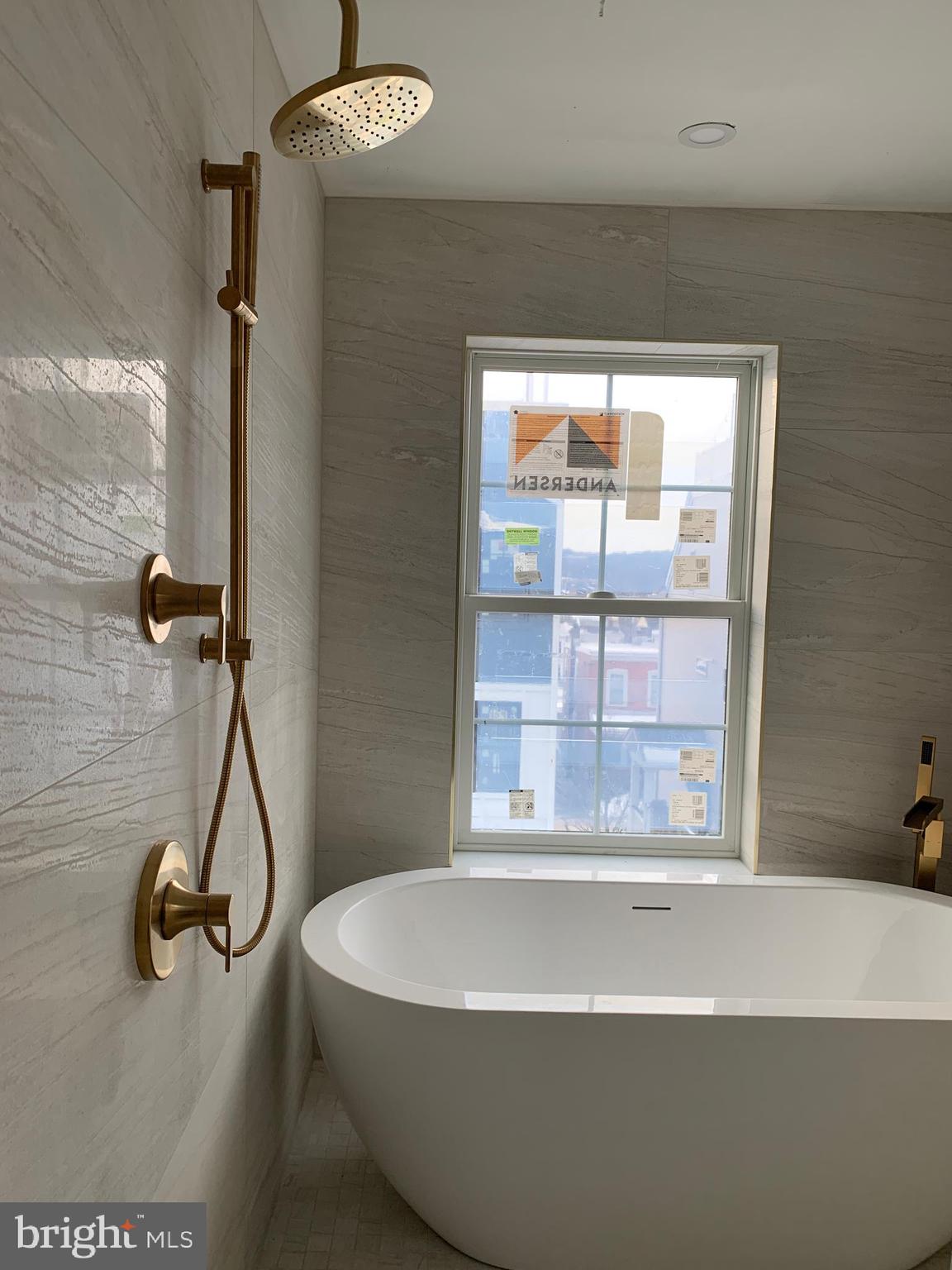 MANAYUNK - Residential