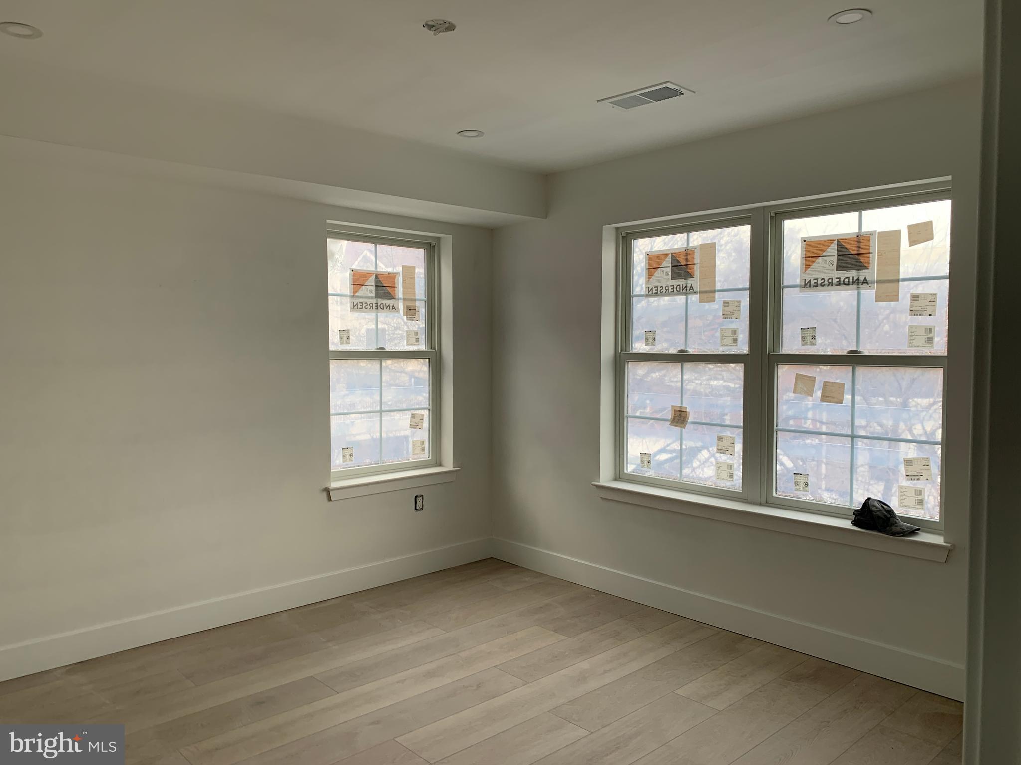 MANAYUNK - Residential