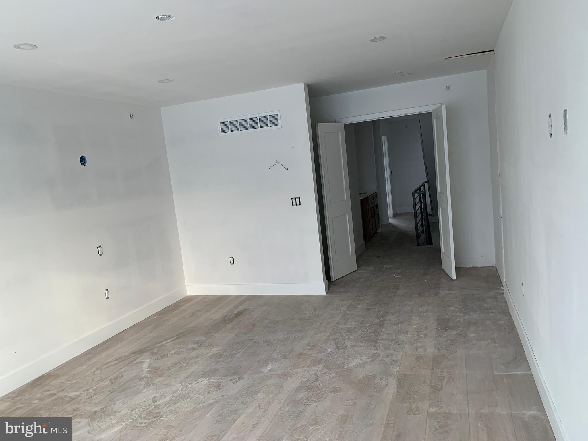 MANAYUNK - Residential