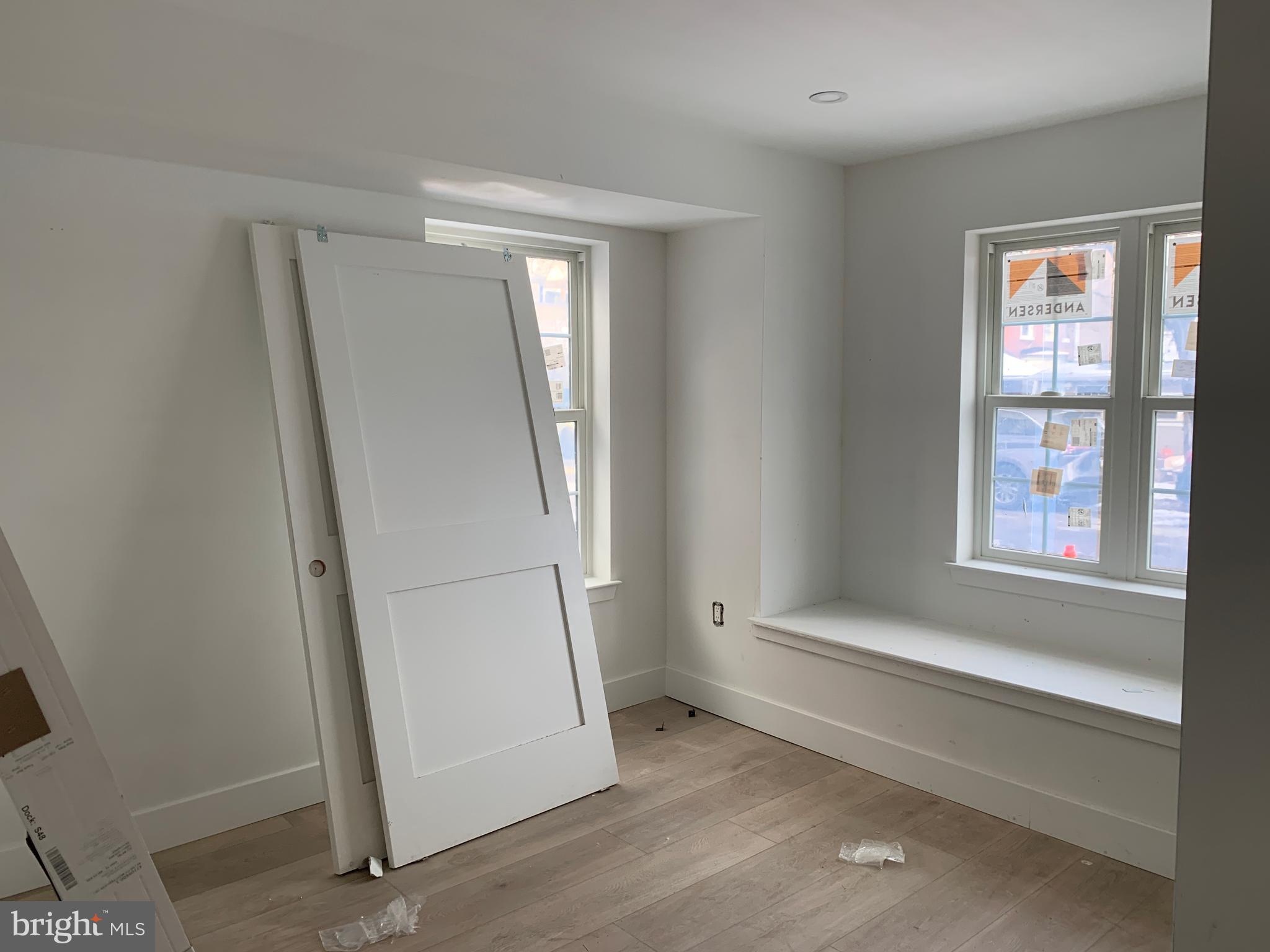 MANAYUNK - Residential