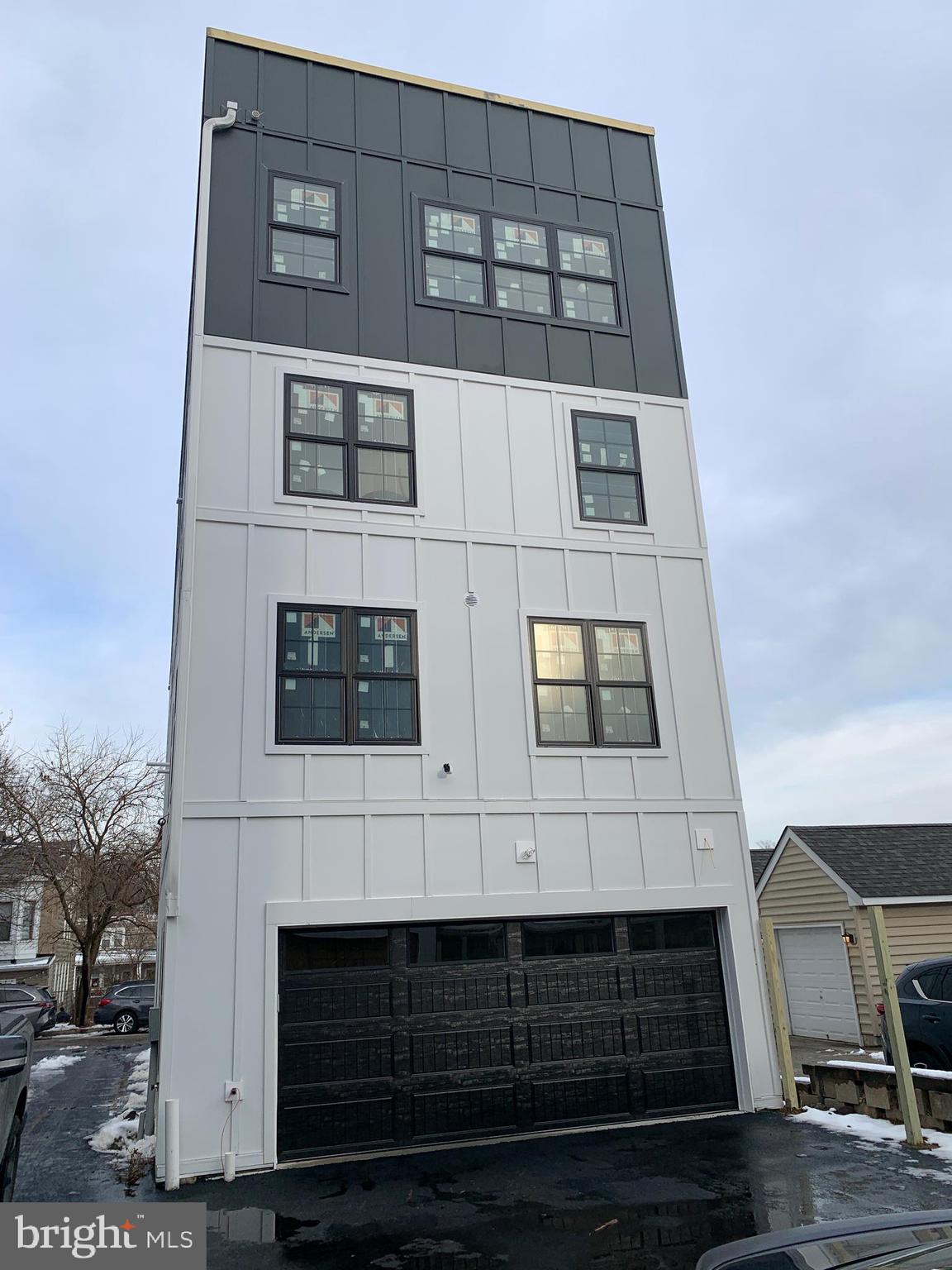 MANAYUNK - Residential