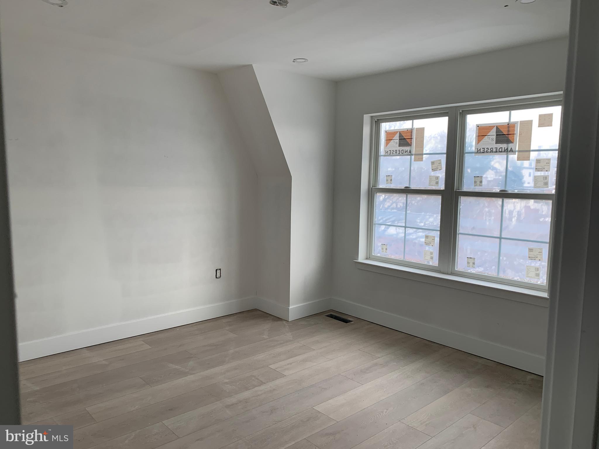 MANAYUNK - Residential