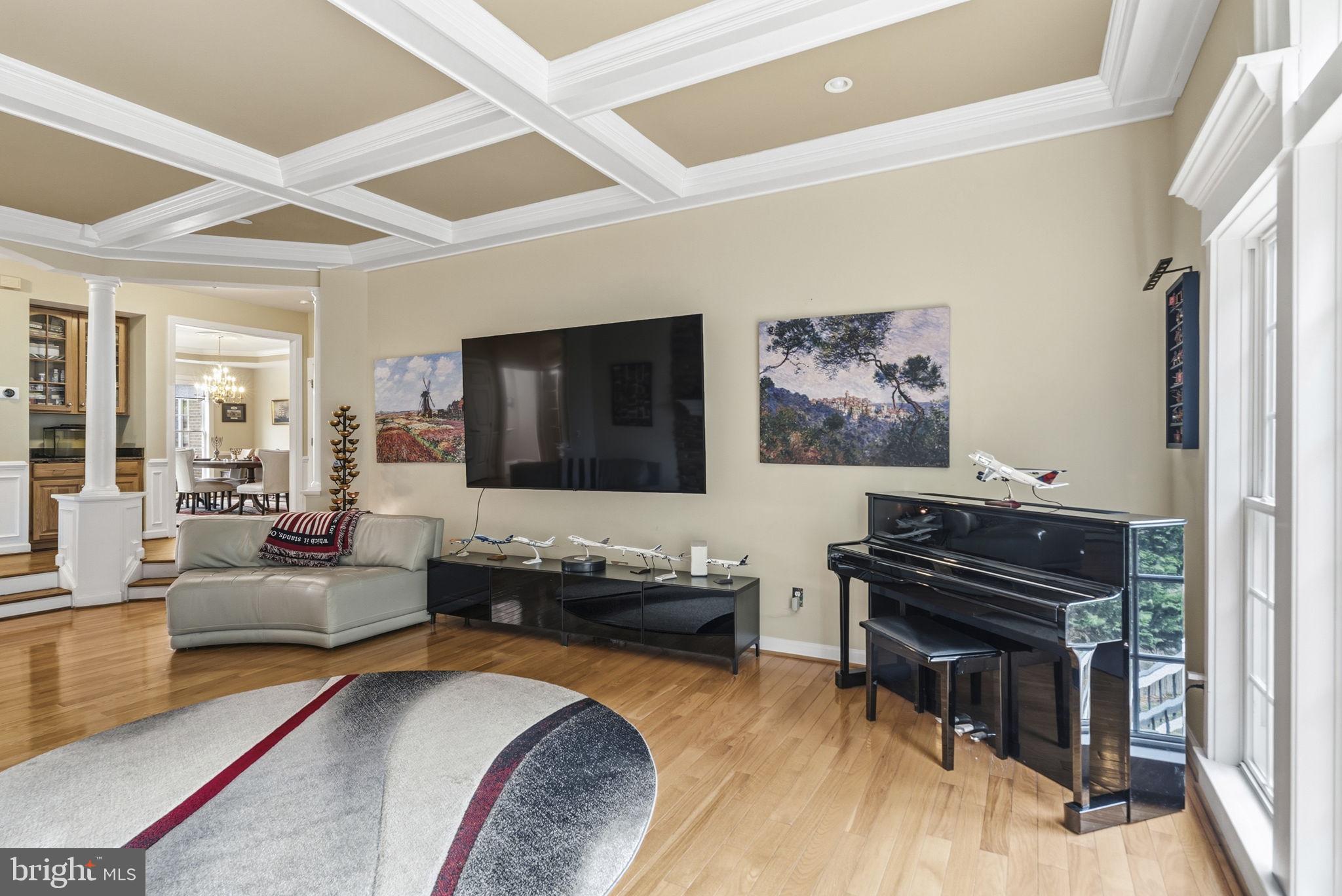 LANSDOWNE ON THE POTOMAC - Residential