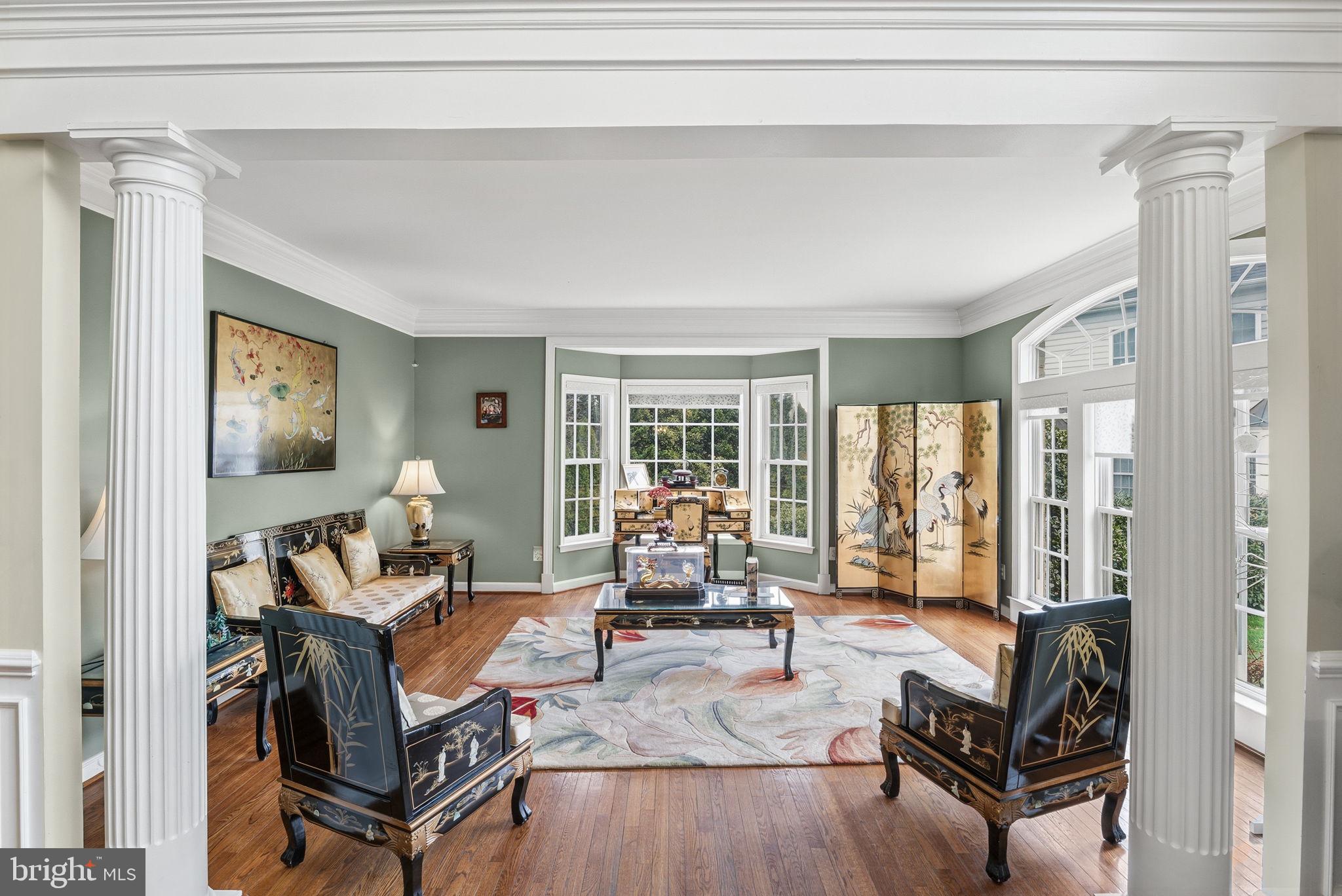 LANSDOWNE ON THE POTOMAC - Residential