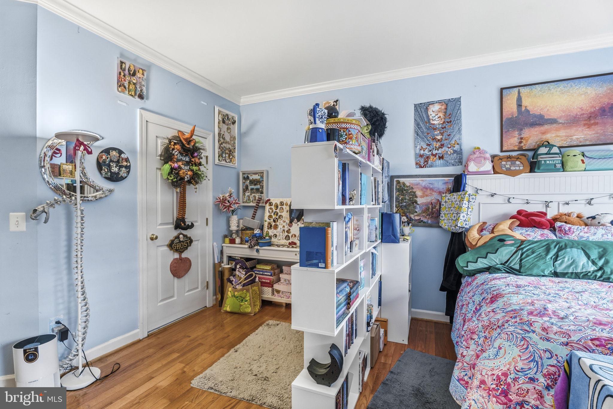 LANSDOWNE ON THE POTOMAC - Residential