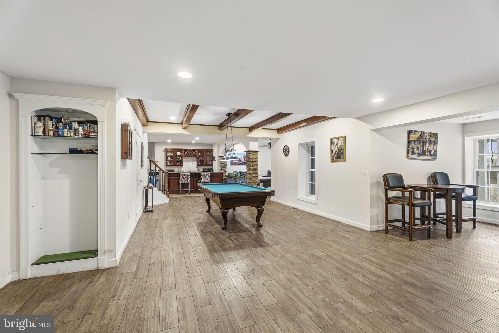 LANSDOWNE ON THE POTOMAC - Residential