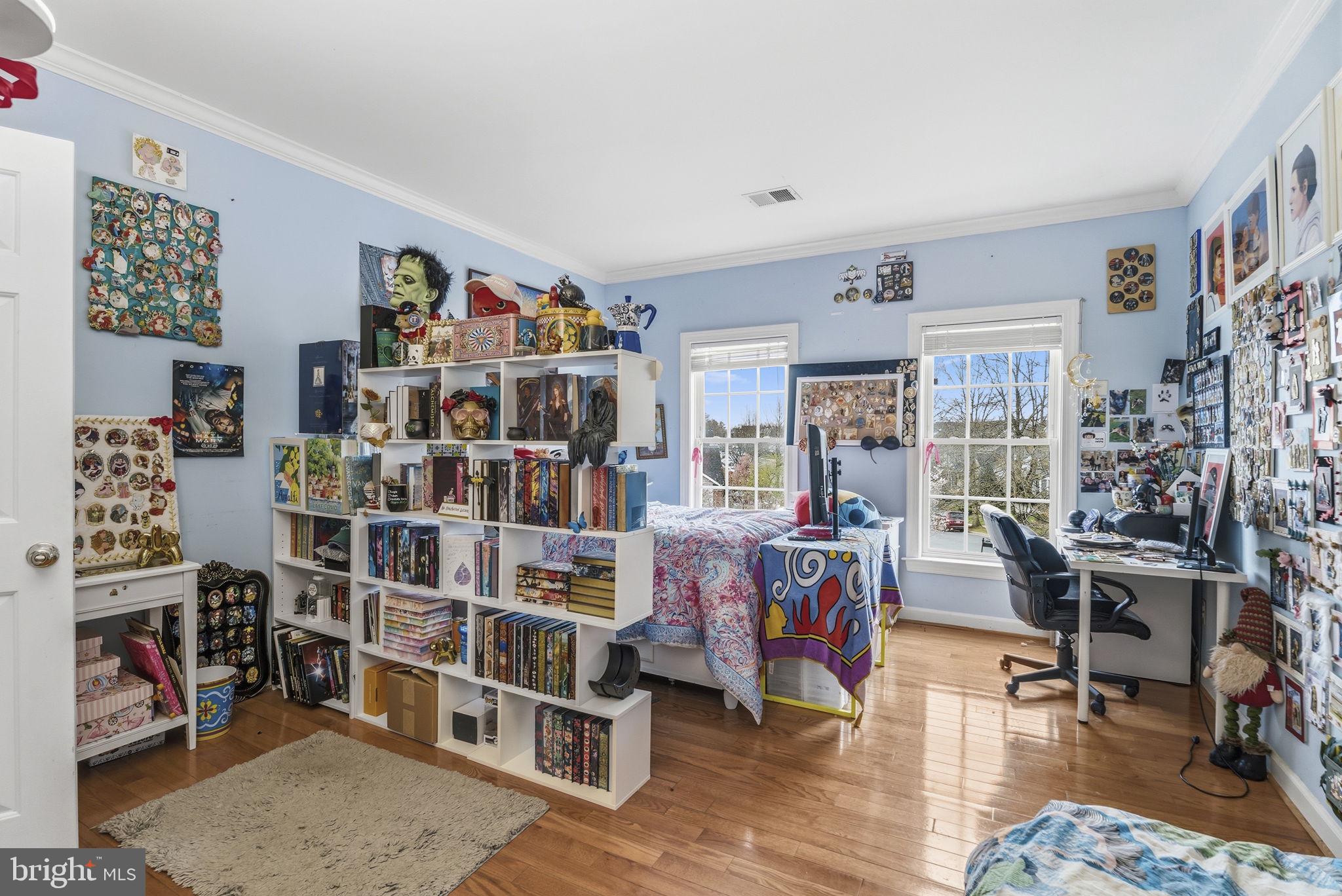 LANSDOWNE ON THE POTOMAC - Residential