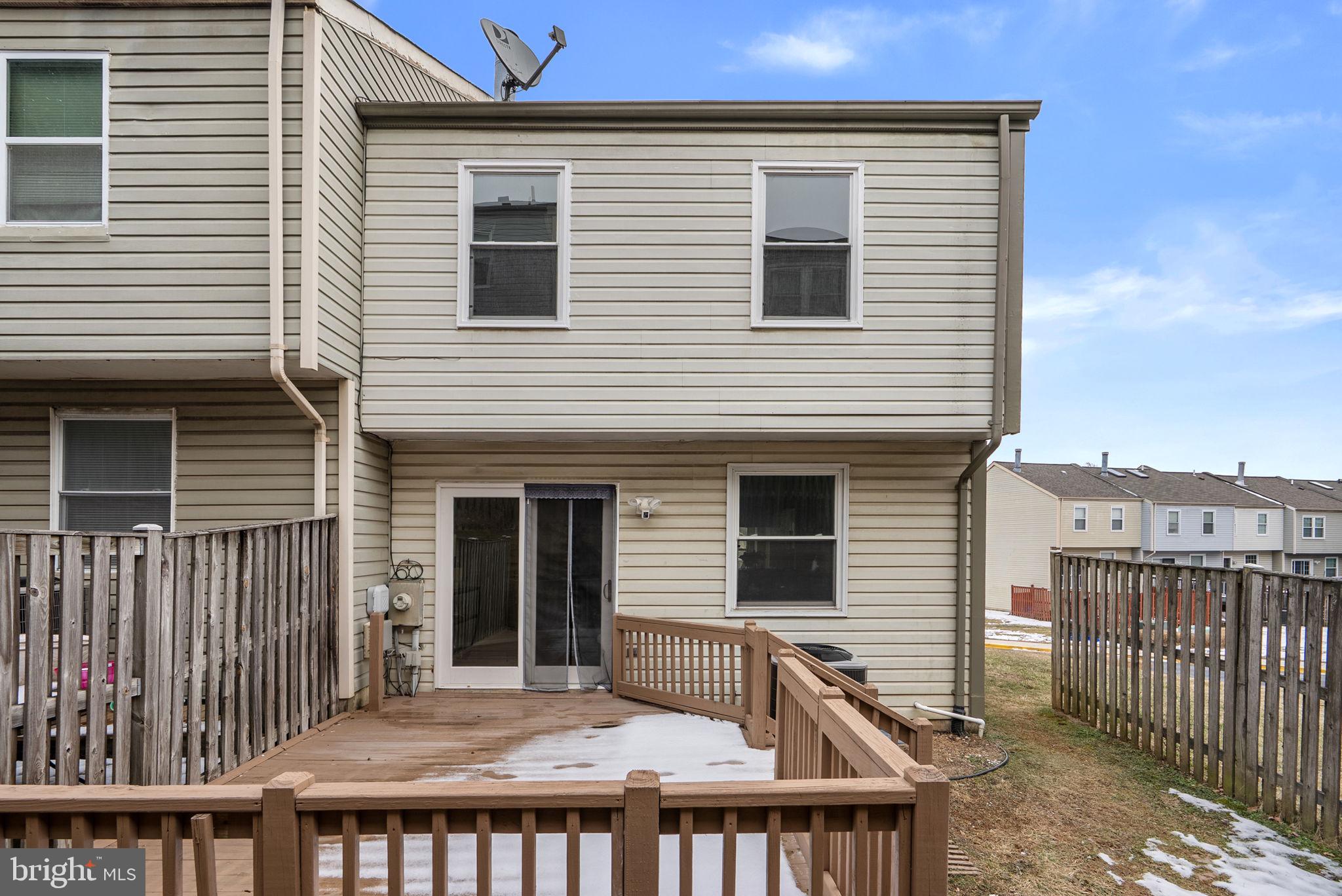 GUNNERS LAKE VILLAGE - Residential