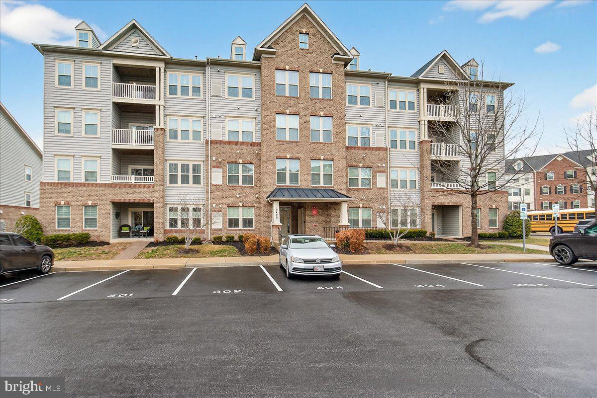 LINTON AT BALLENGER - Residential