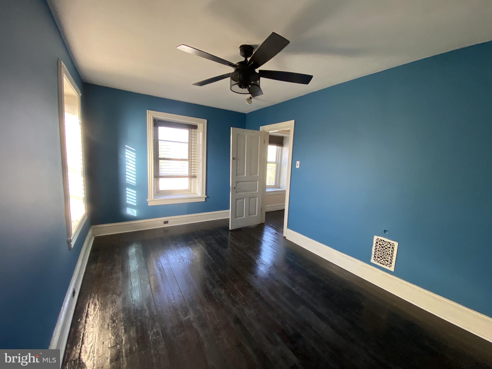 AMBLER HOUSE - Residential