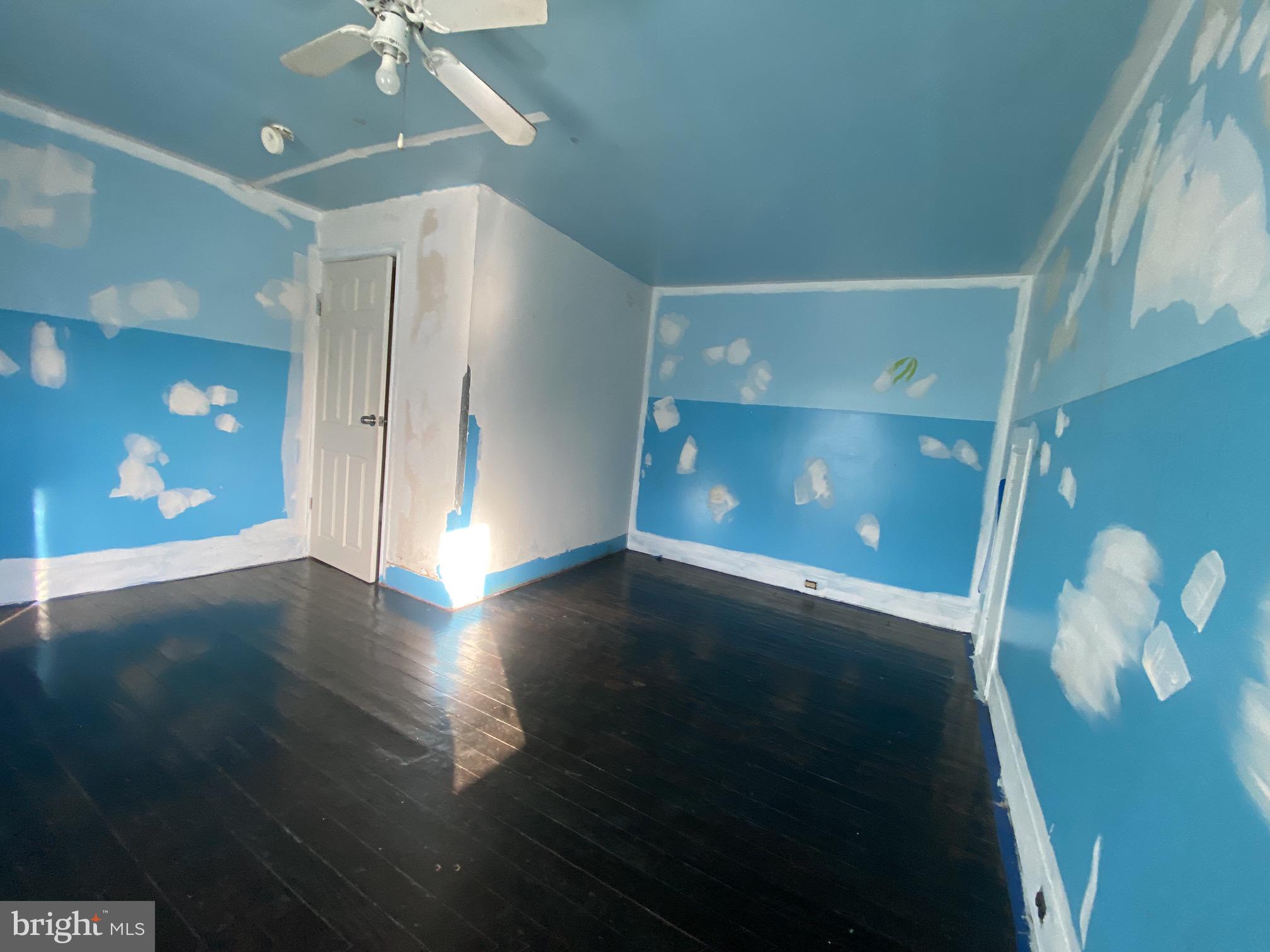 AMBLER HOUSE - Residential