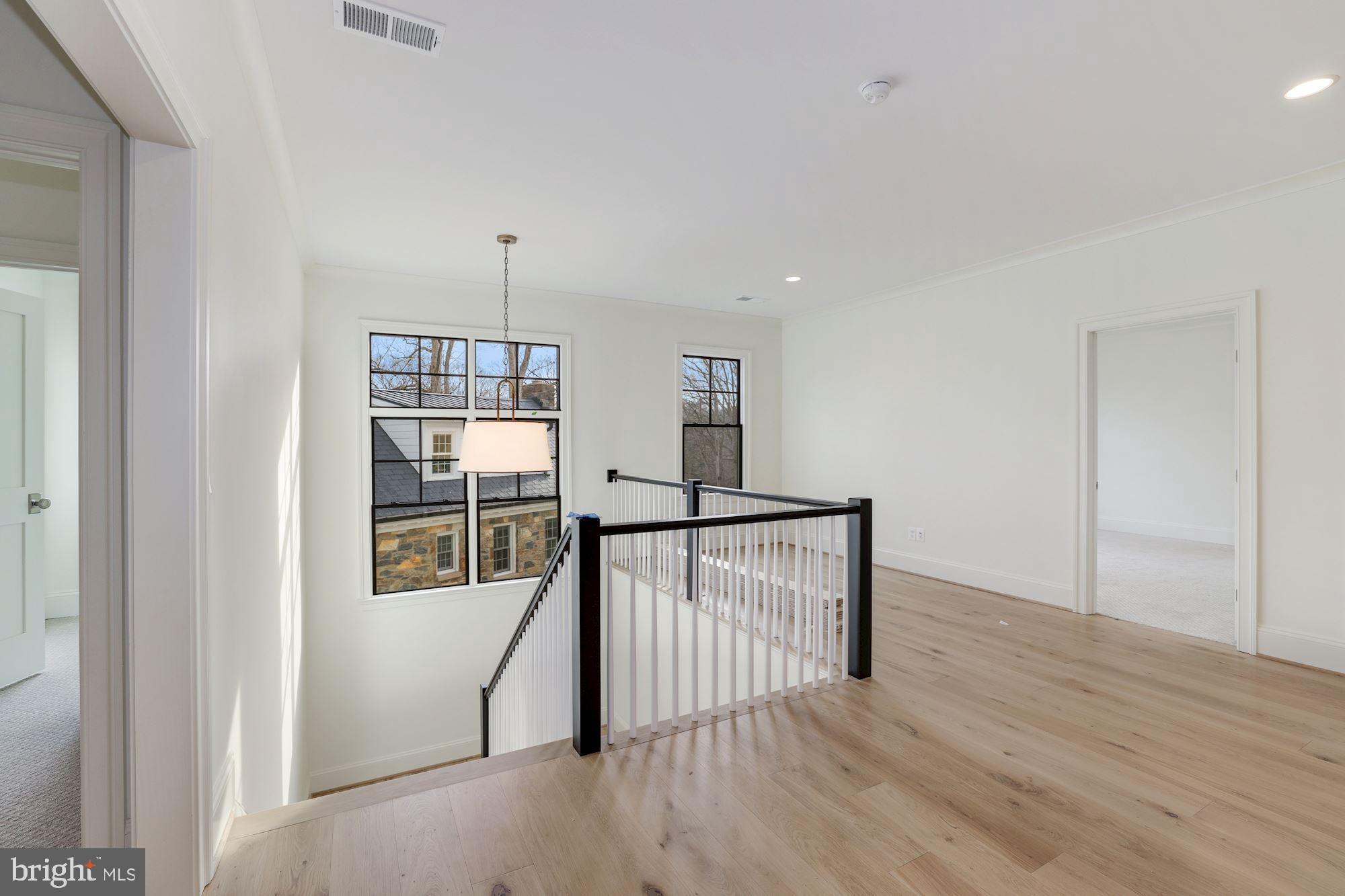 GULF BRANCH - Residential