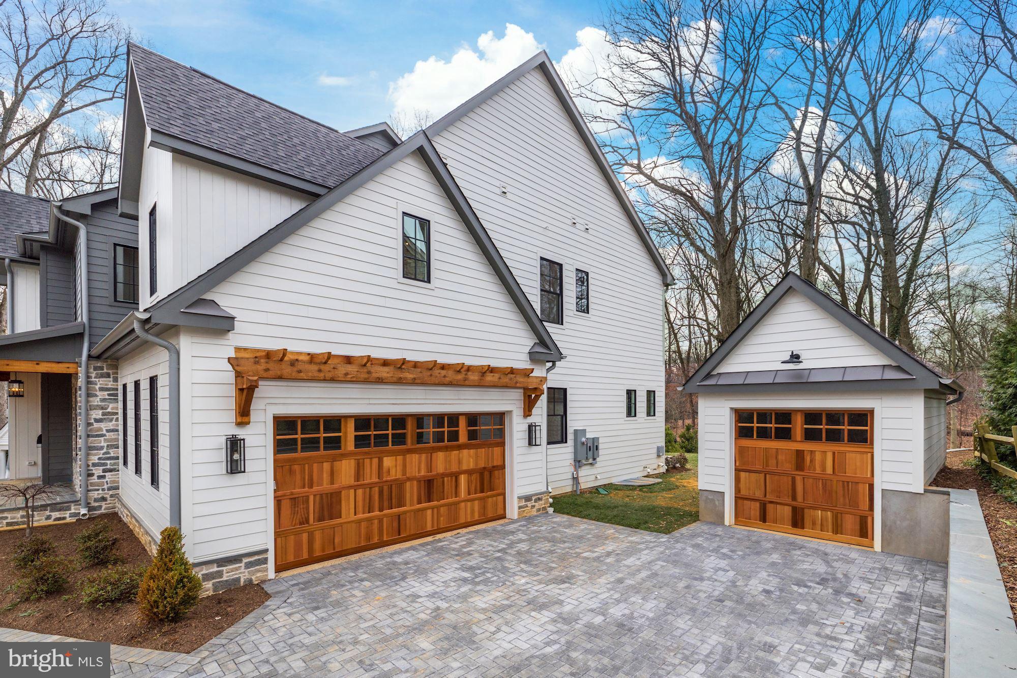 GULF BRANCH - Residential