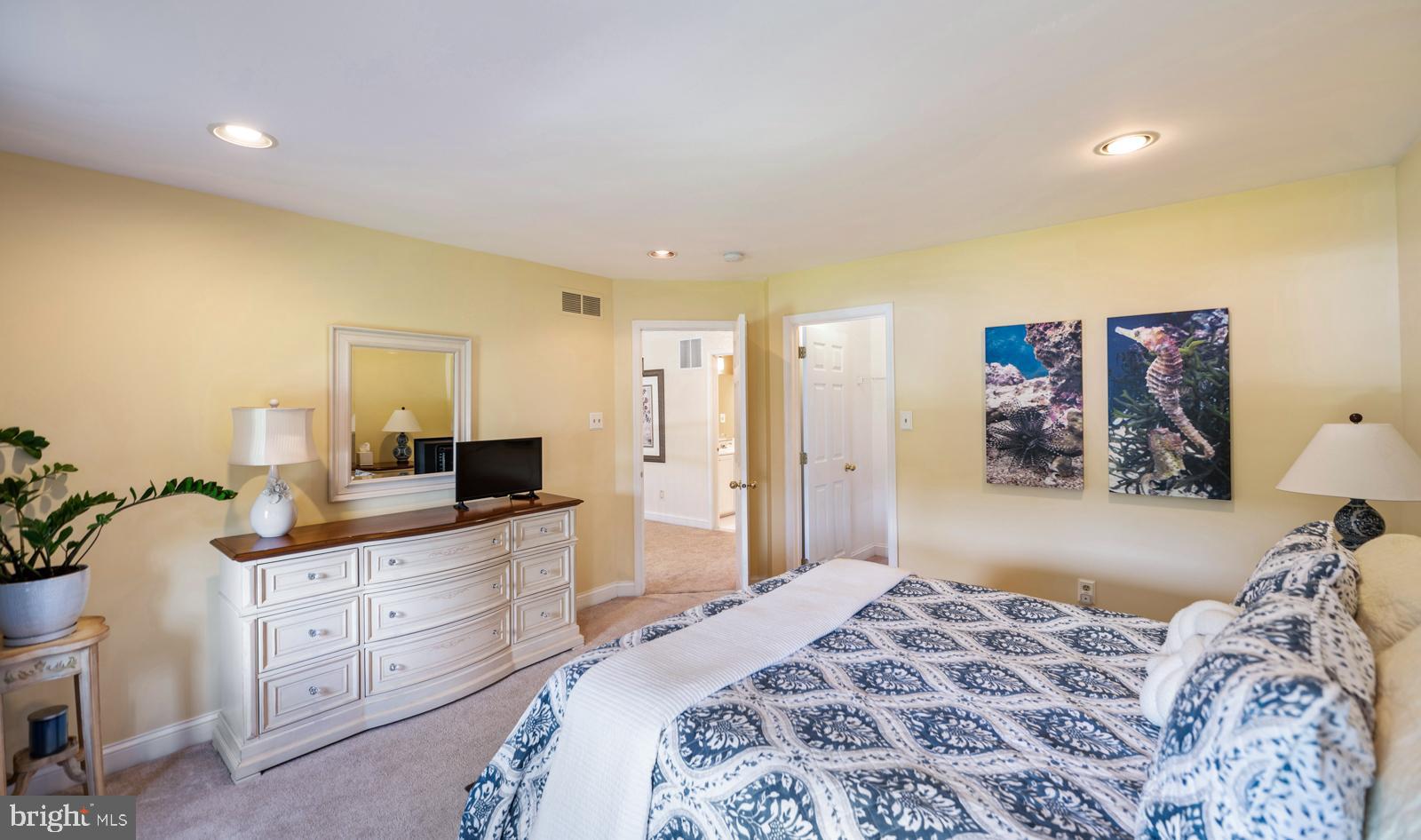 ESTS AT CEDAR HILL - Residential