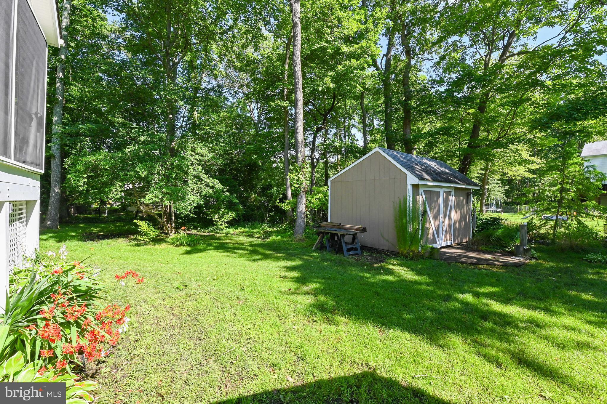 PONDER COVE - Residential