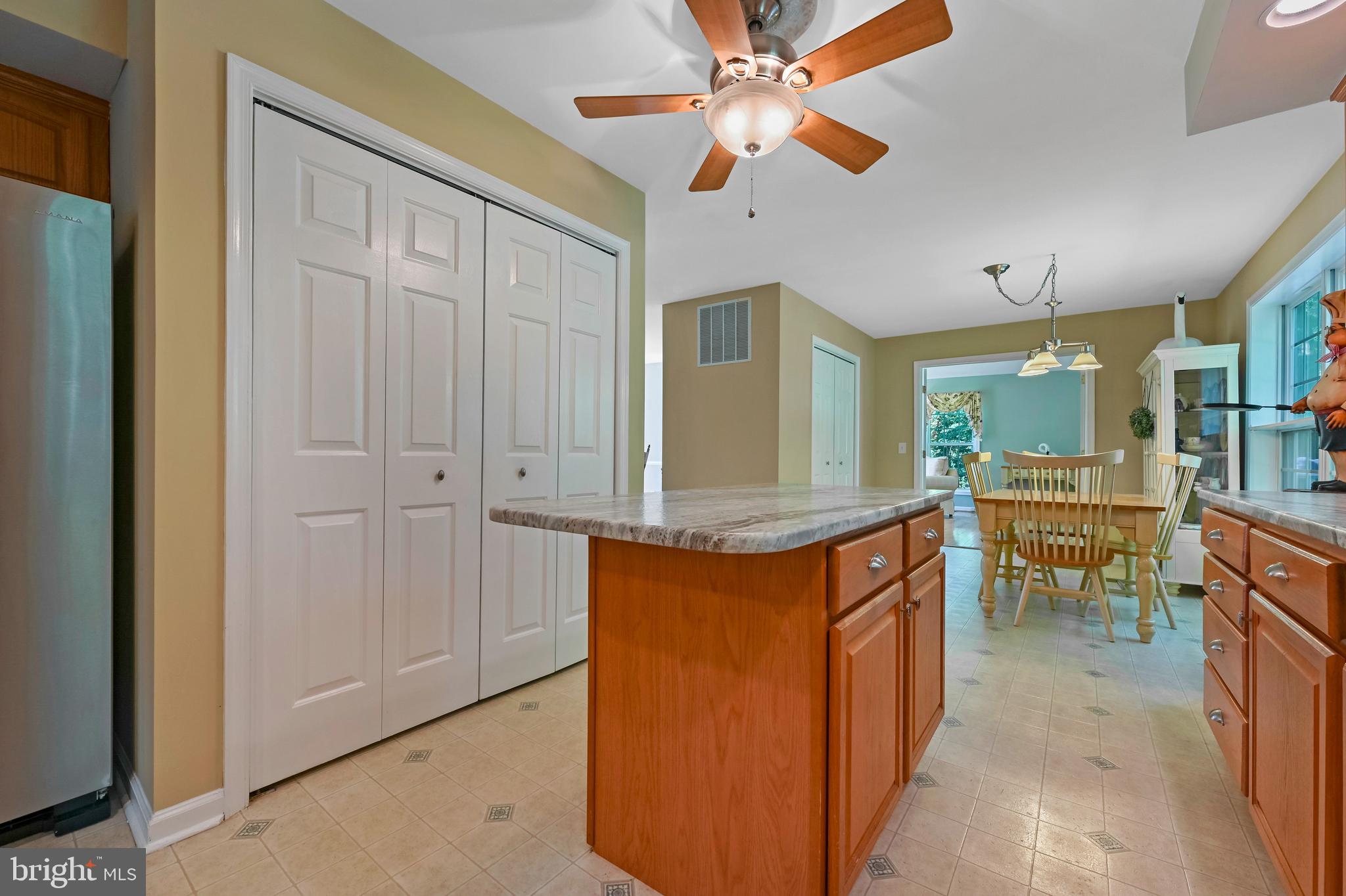 PONDER COVE - Residential