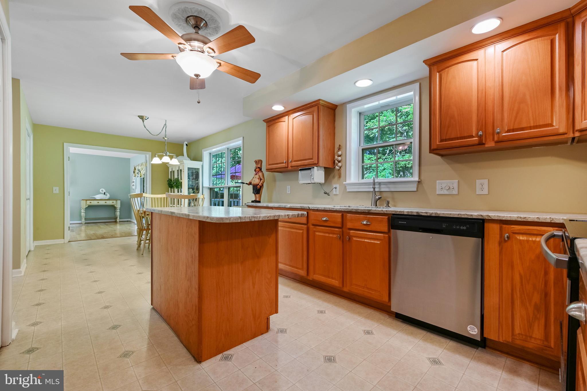 PONDER COVE - Residential