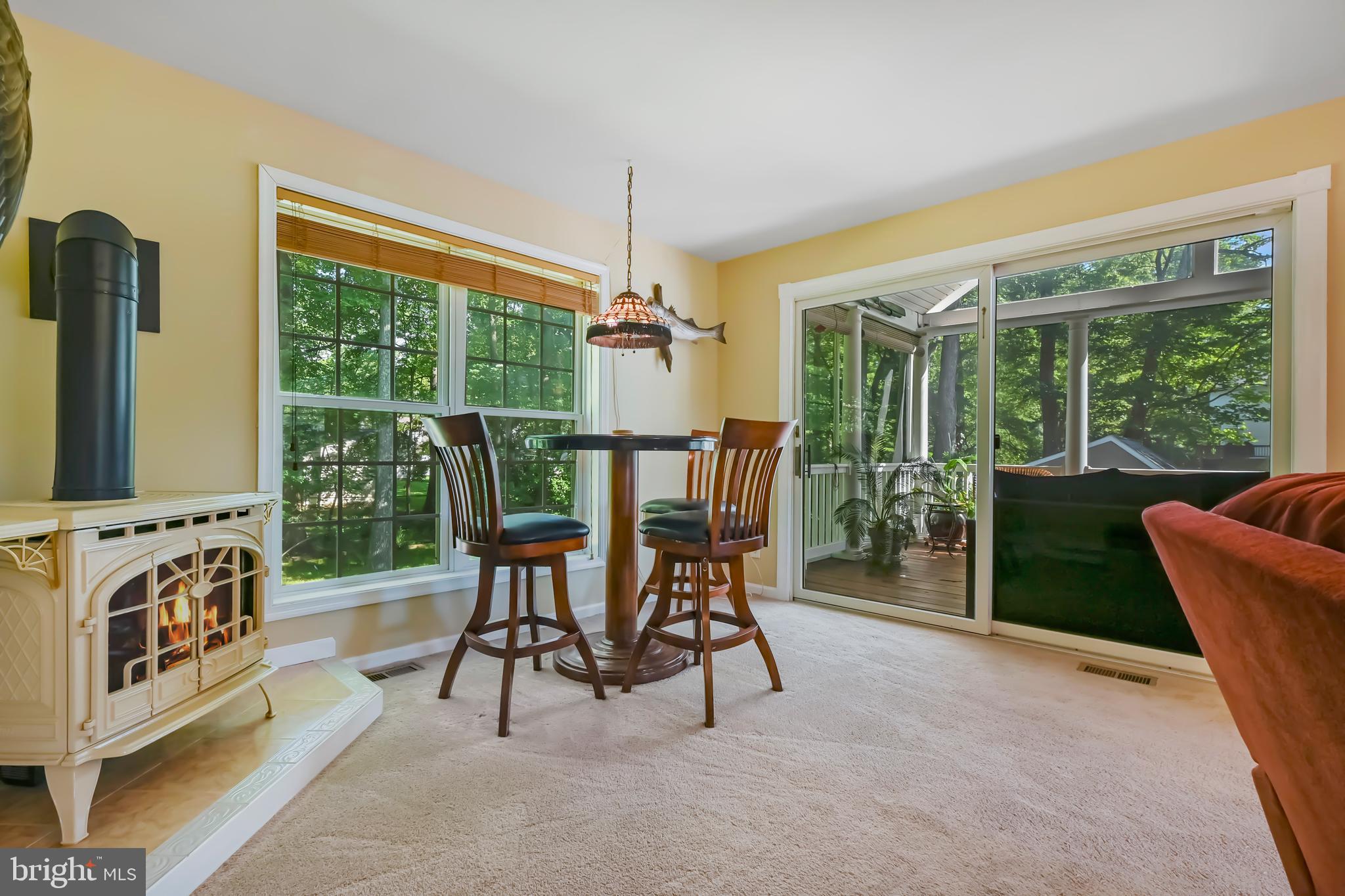 PONDER COVE - Residential